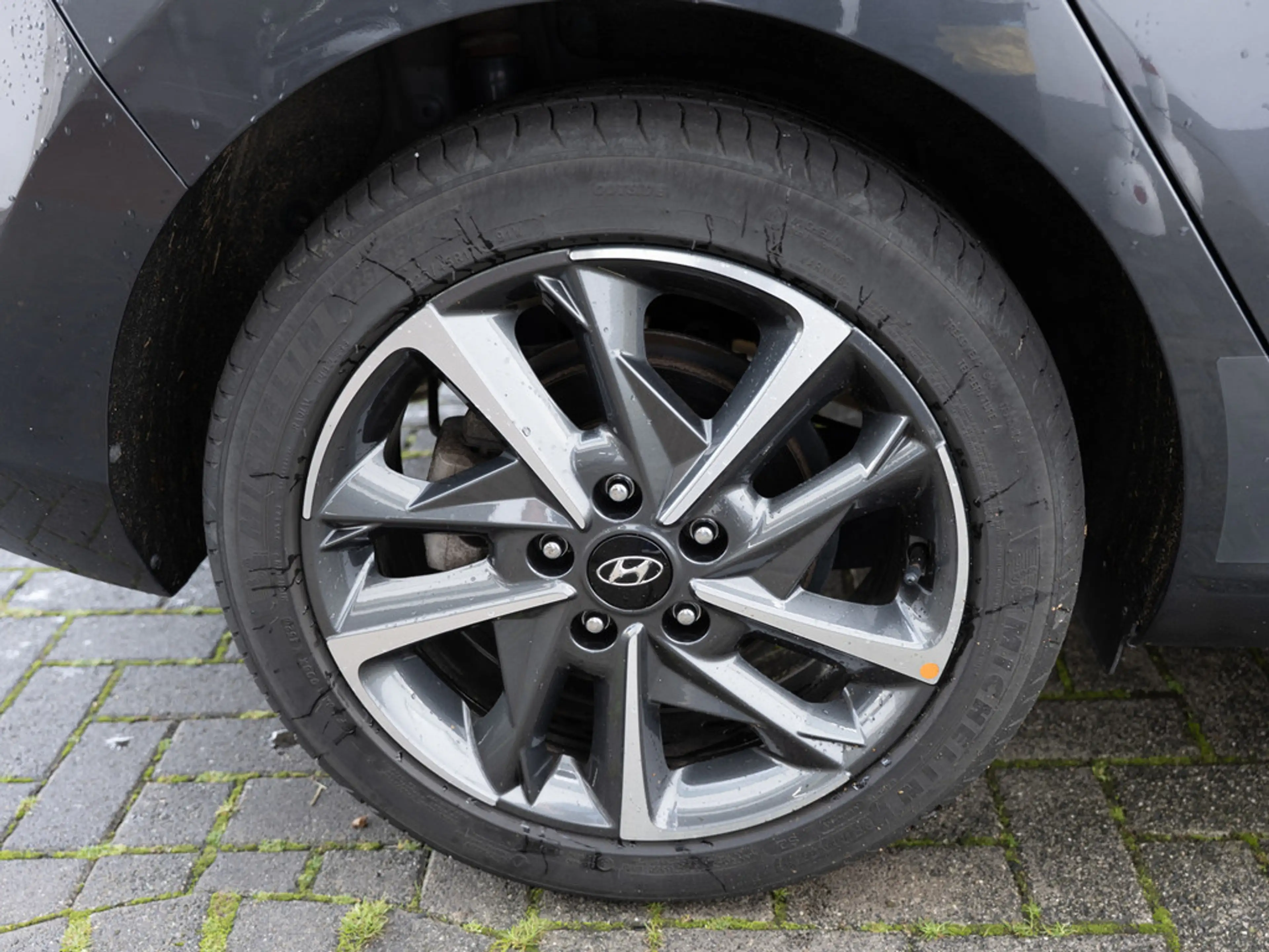 Hyundai i30 Fastback 1.5 Edition 30+ Mild-Hybrid LED — photo 11