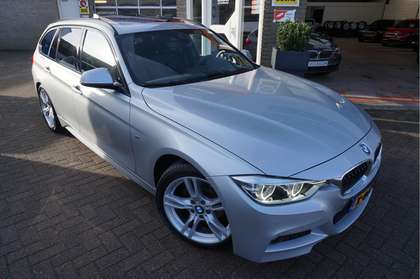 BMW 318 3-serie Touring 318I M Sport Edition Automaat