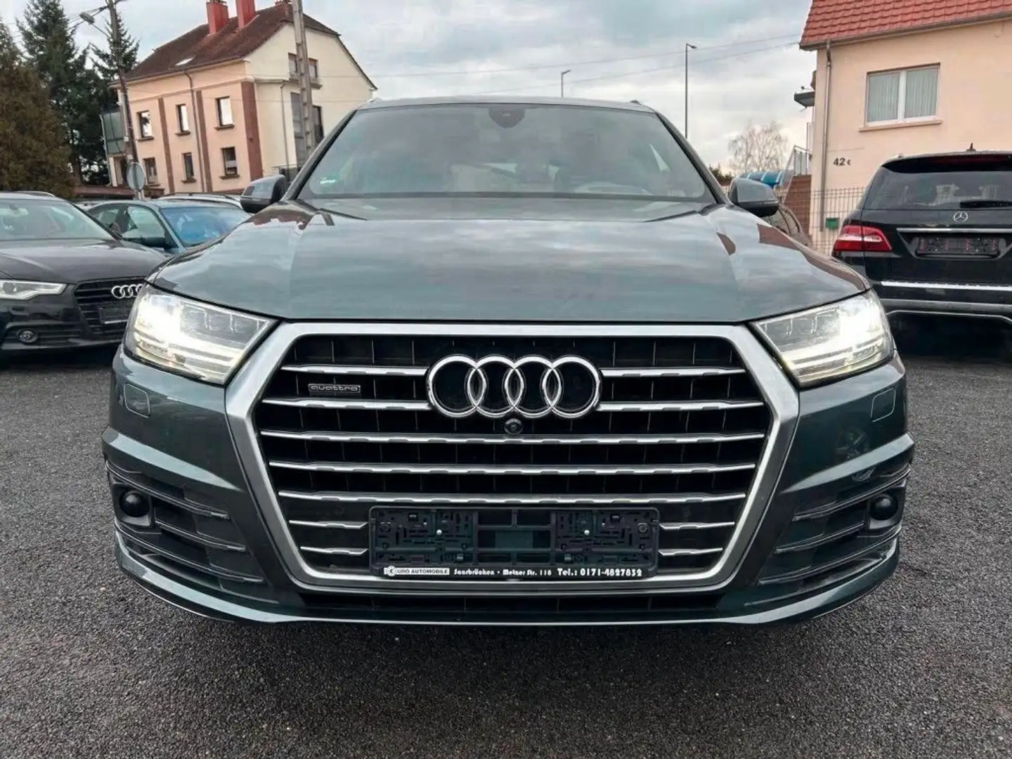 Audi Q7 3.0 TFSI QUATTRO S-LINE MATRIX +B&O SOUND+ACC Grau - 2