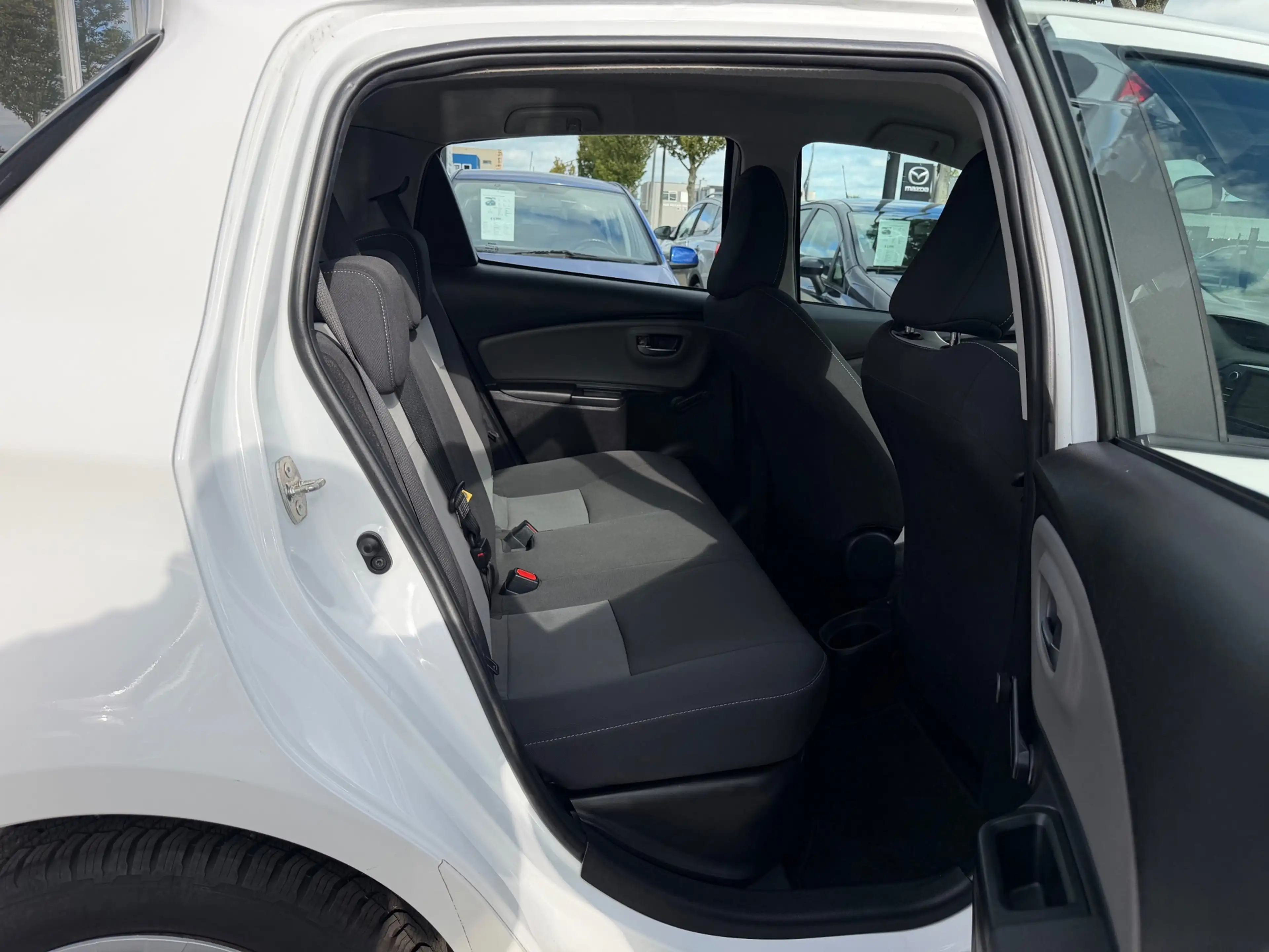 Toyota Yaris 1.5 Hybrid Aspiration Aut/Airco/Navi/Camra/Cruise/ — photo 9