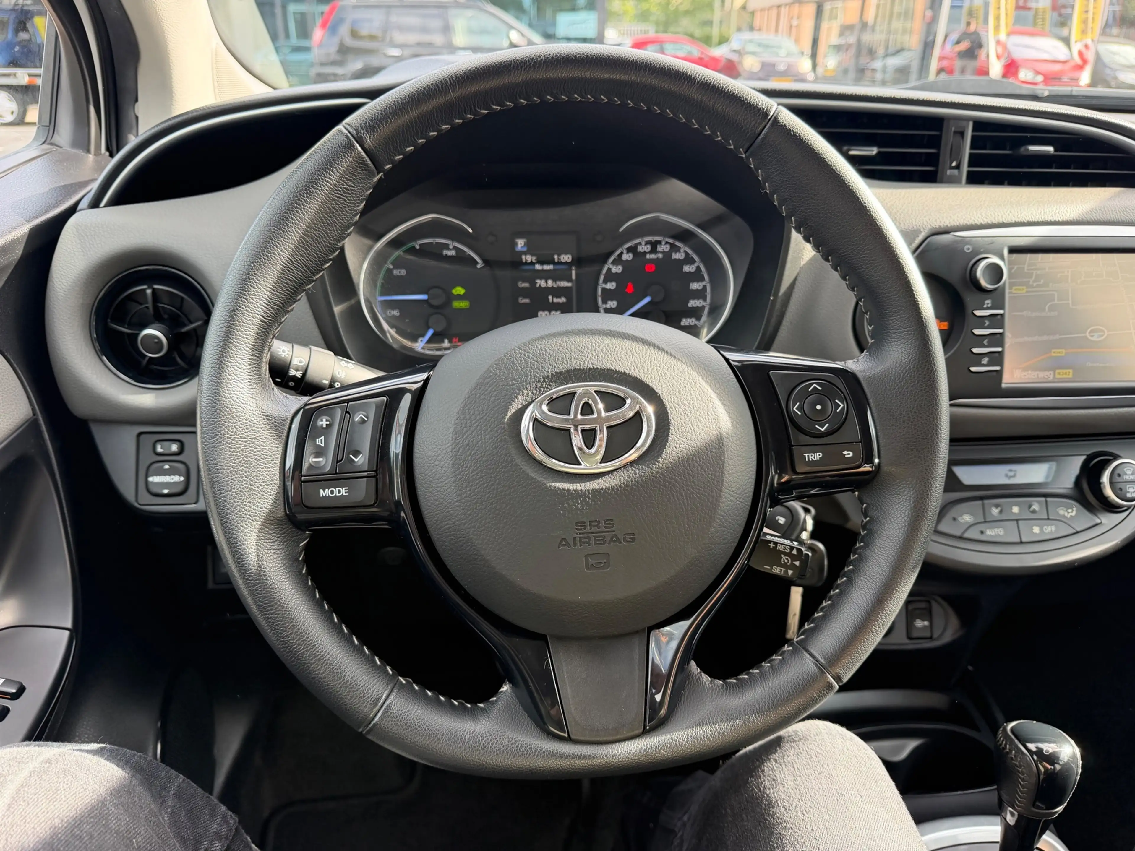Toyota Yaris 1.5 Hybrid Aspiration Aut/Airco/Navi/Camra/Cruise/ — photo 15