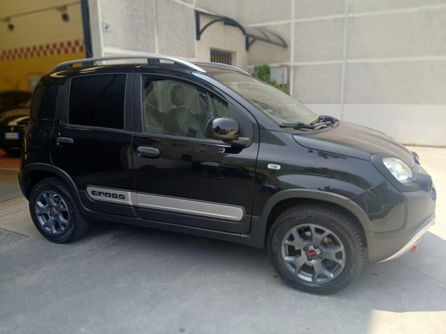 Fiat Panda 1.3 mjt 16v Cross 4x4 s Nero - 1