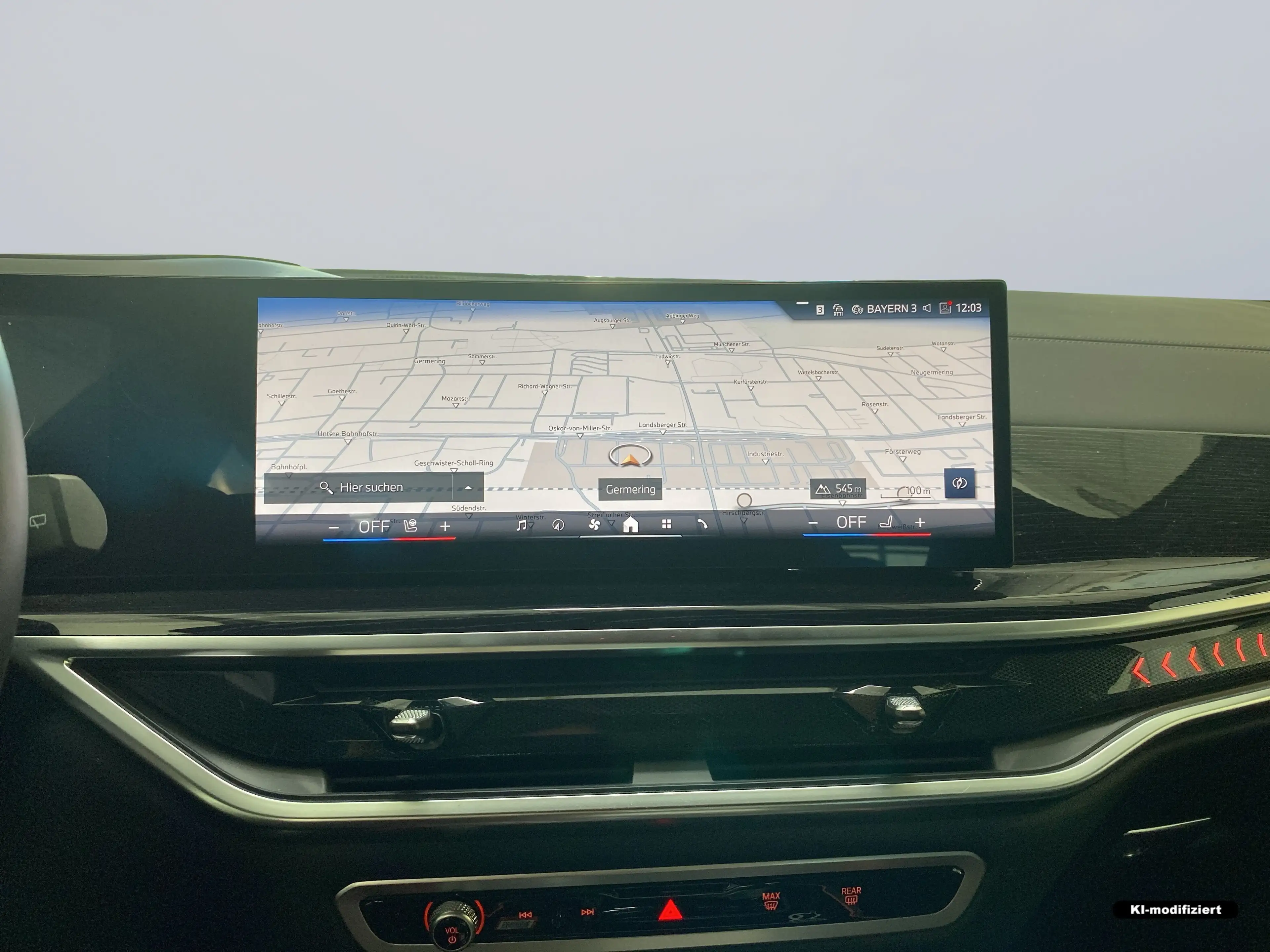 BMW X7 xDrive40i — photo 14