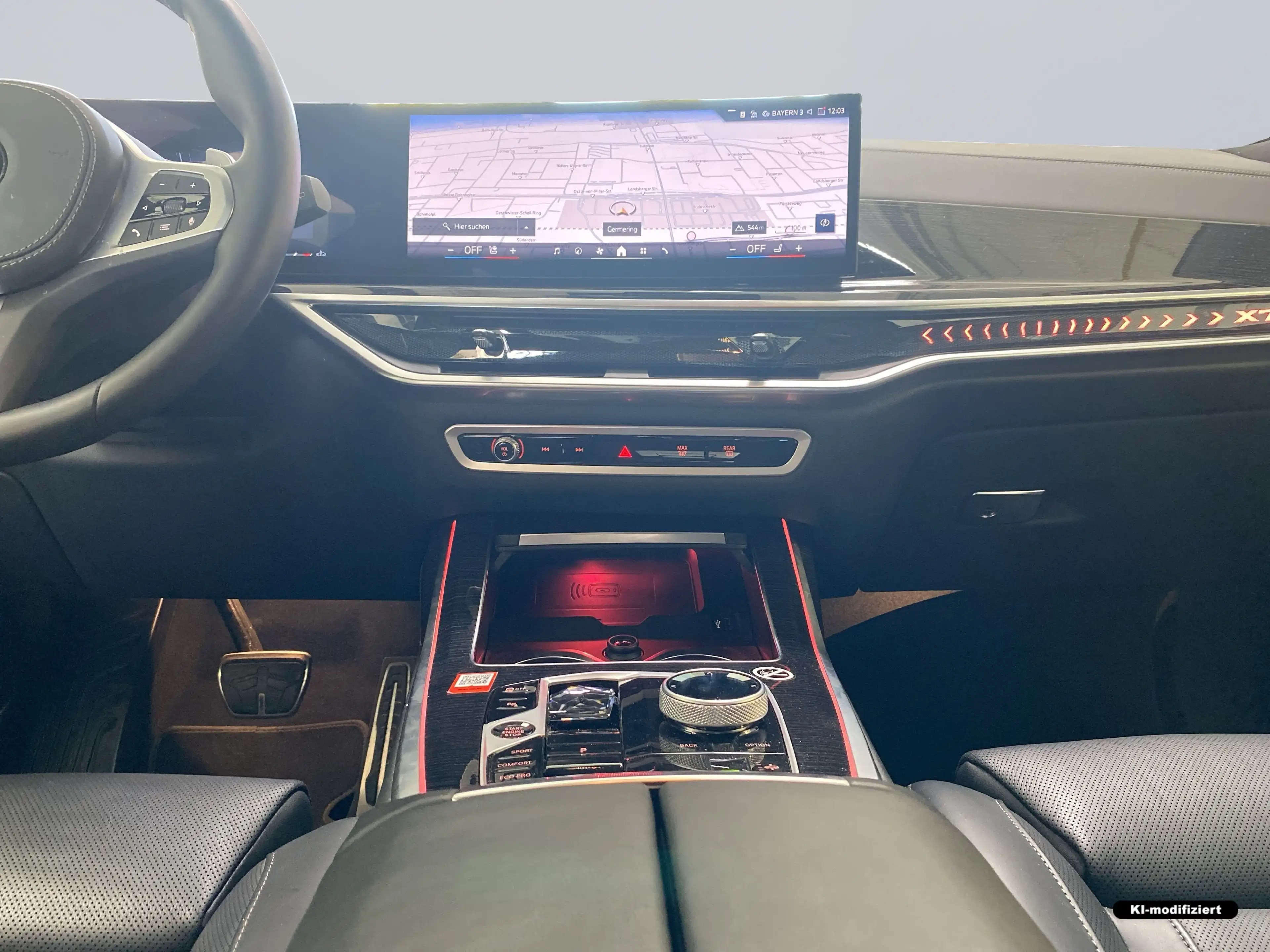 BMW X7 xDrive40i — photo 13