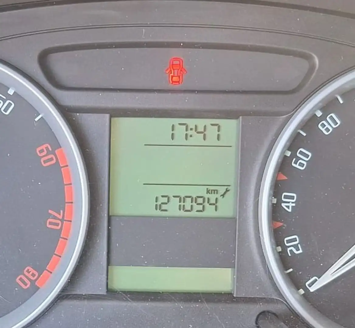 Skoda Roomster Roomster 1.6 16V TiptronicComfort Argent - 2