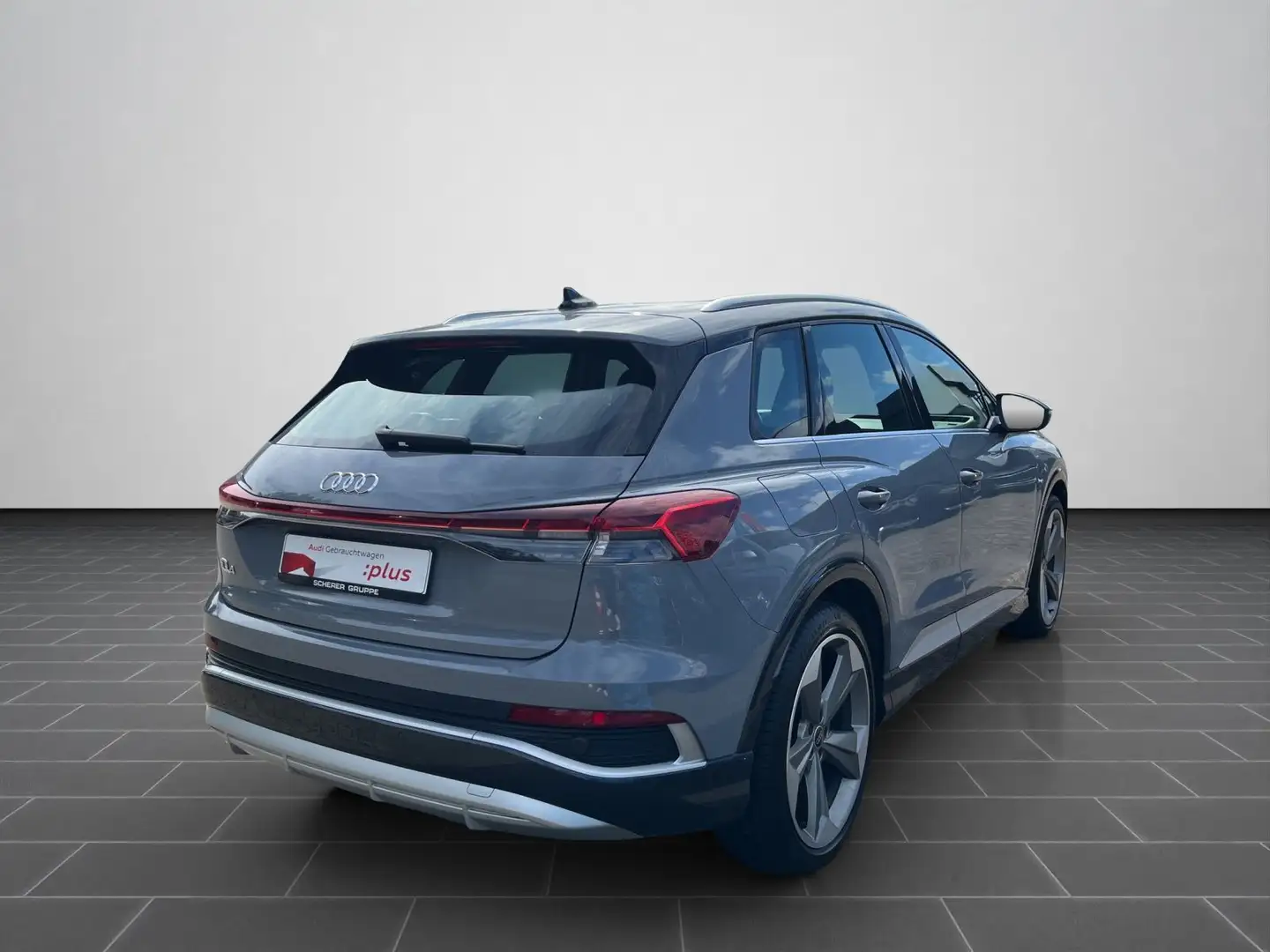 Audi Q4 e-tron S line MATRIX VIRTUAL NAVI INTERFACE Grau - 2