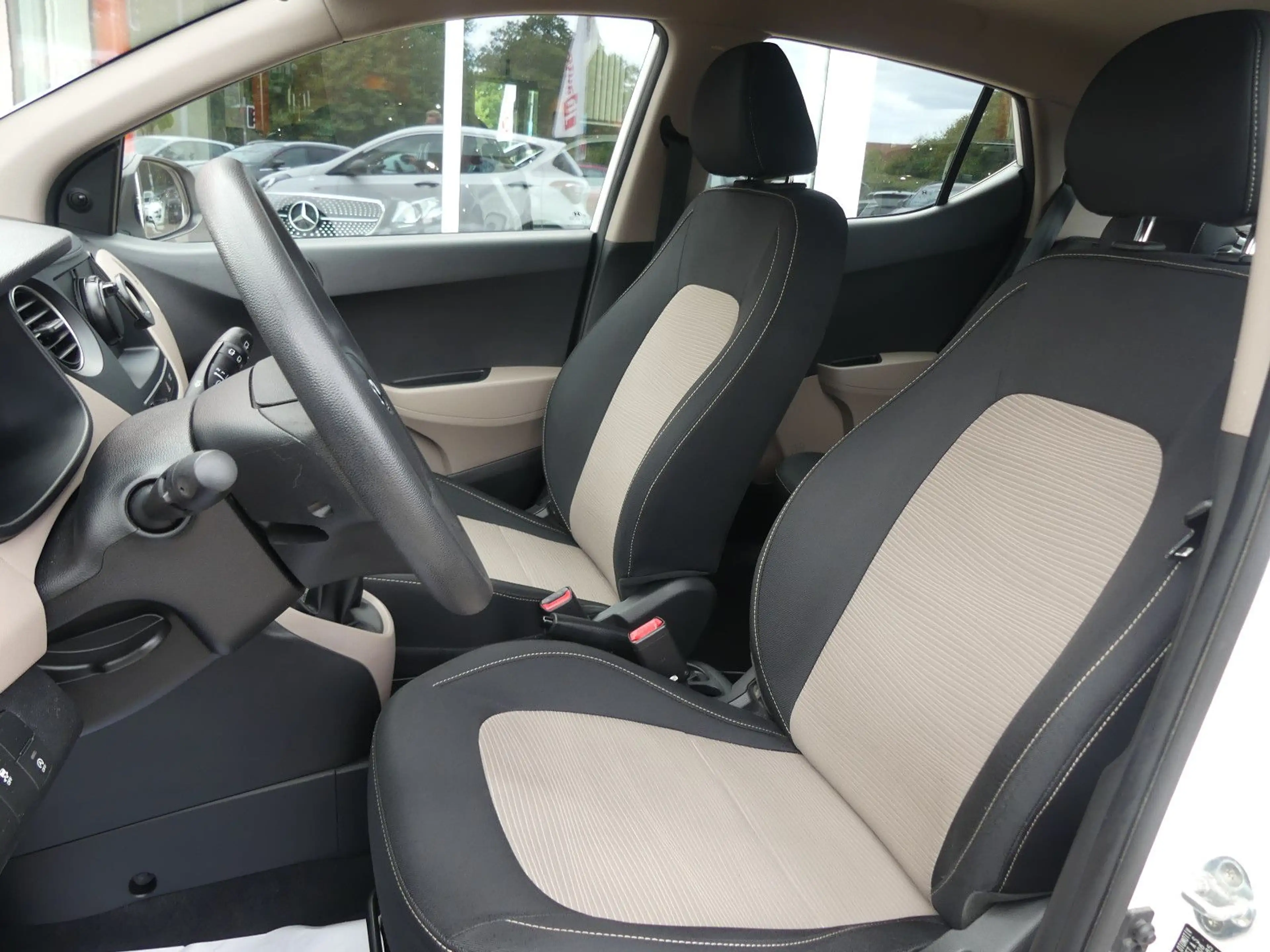 Hyundai i10 blue Classic Isofix*Allwetter*Tüv*ab 99€ — photo 12