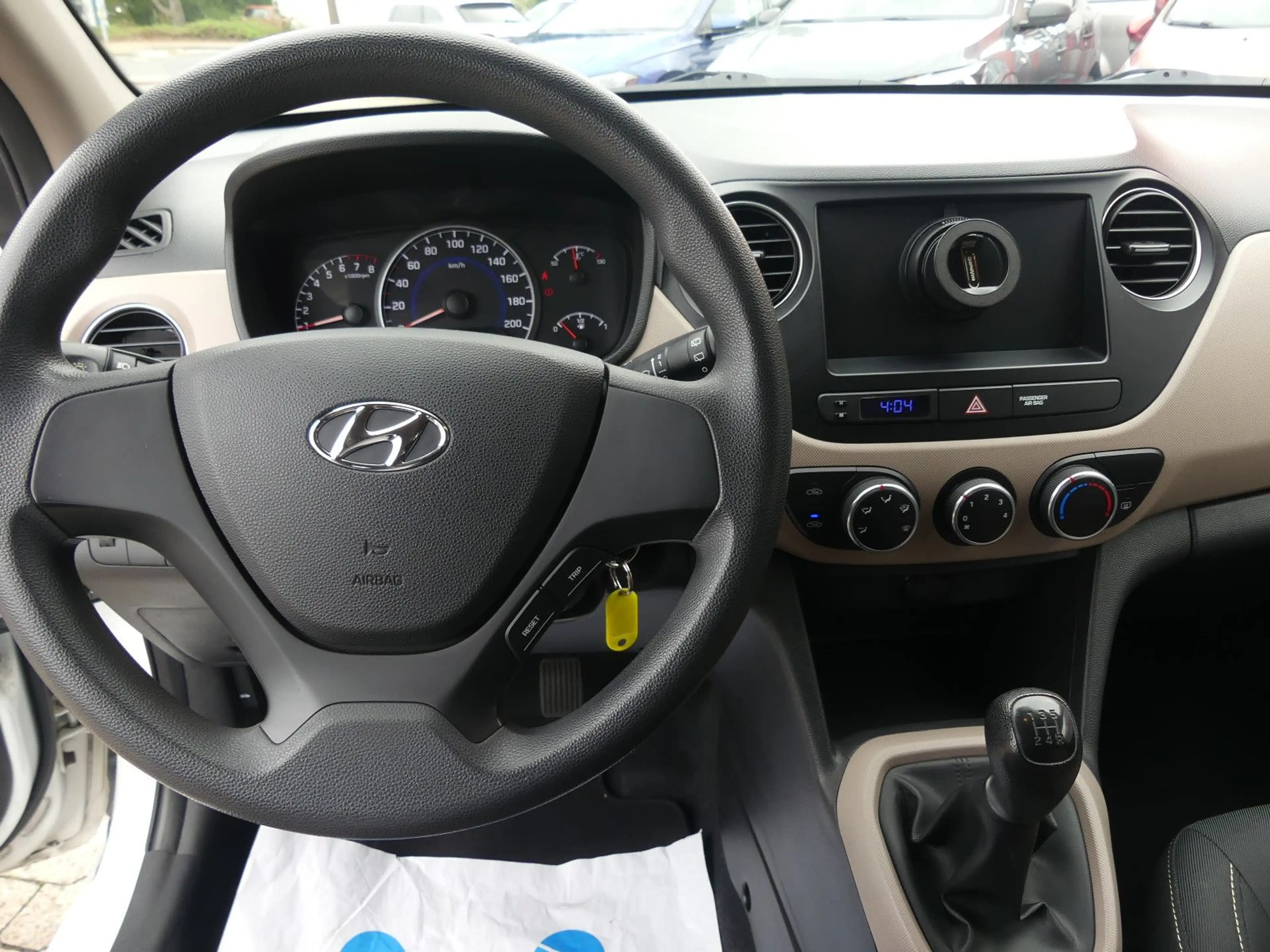 Hyundai i10 blue Classic Isofix*Allwetter*Tüv*ab 99€ — photo 13