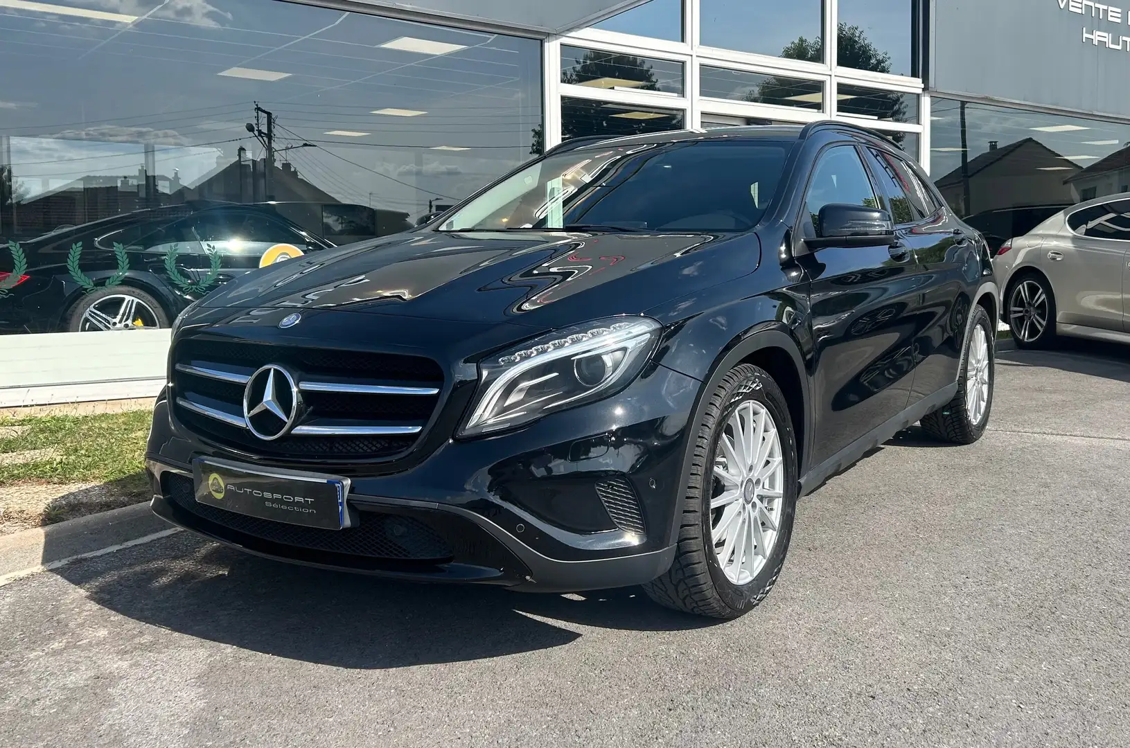 Mercedes-Benz GLA 220 Classe GLA 220 CDI 4-Matic Edition 1 7-G DCT A Noir - 2
