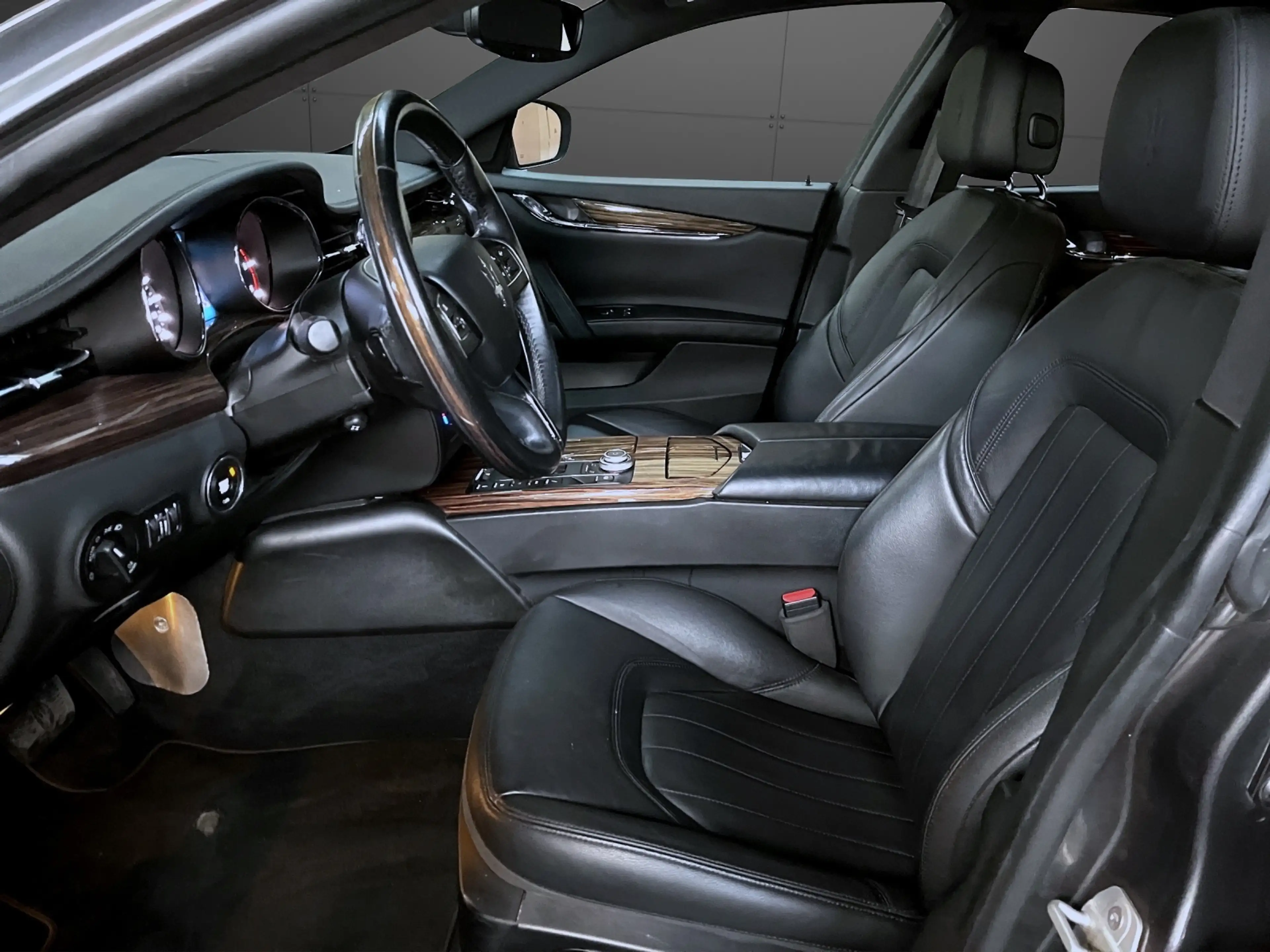Maserati Quattroporte Diesel MY17 — photo 6