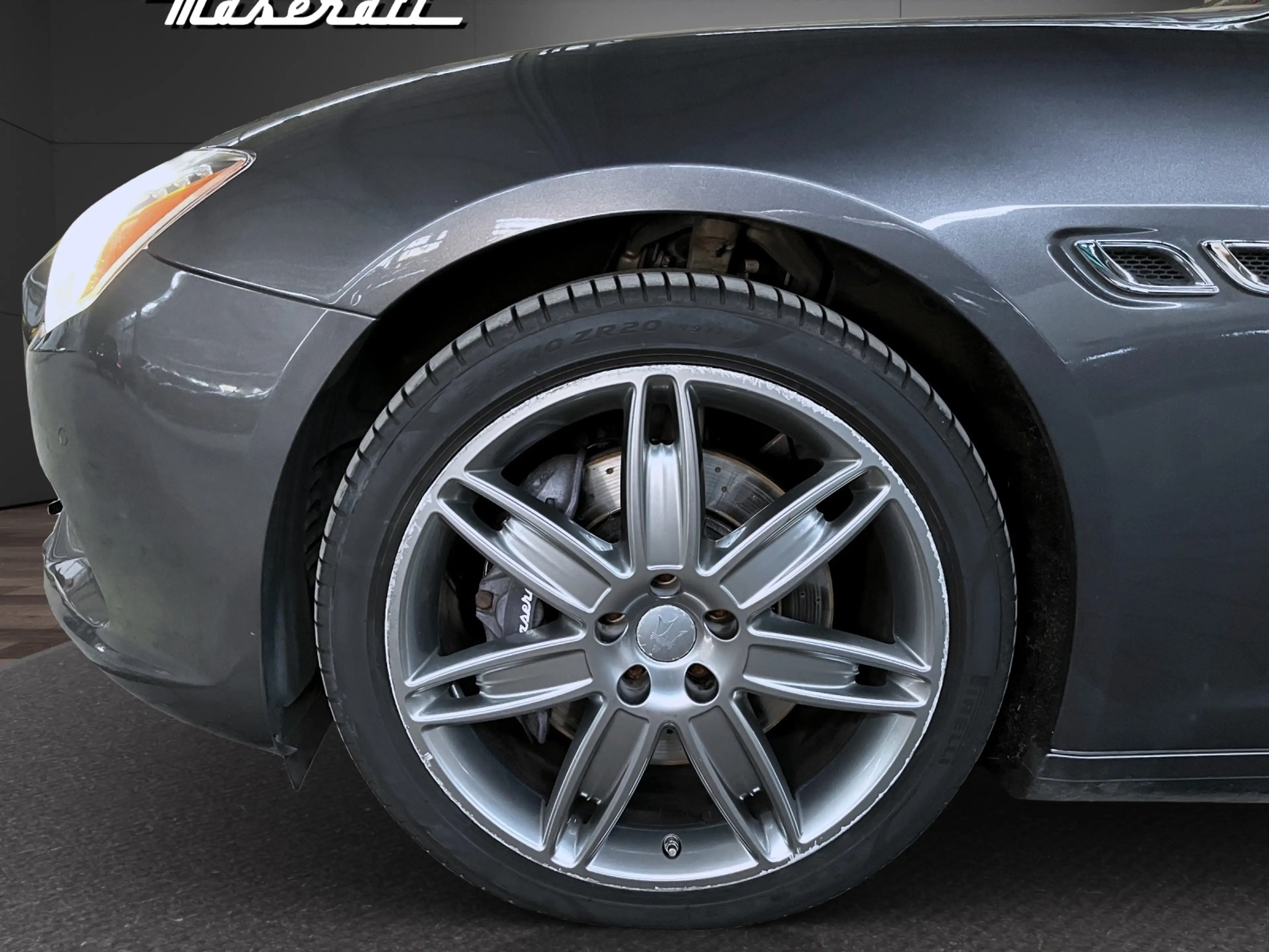 Maserati Quattroporte Diesel MY17 — photo 11