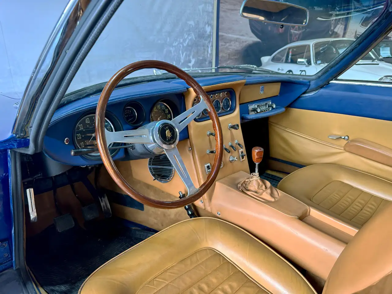 Lamborghini 400 GT 2+2 Superleggera V12 3.9 320ch BVM5, foto 5