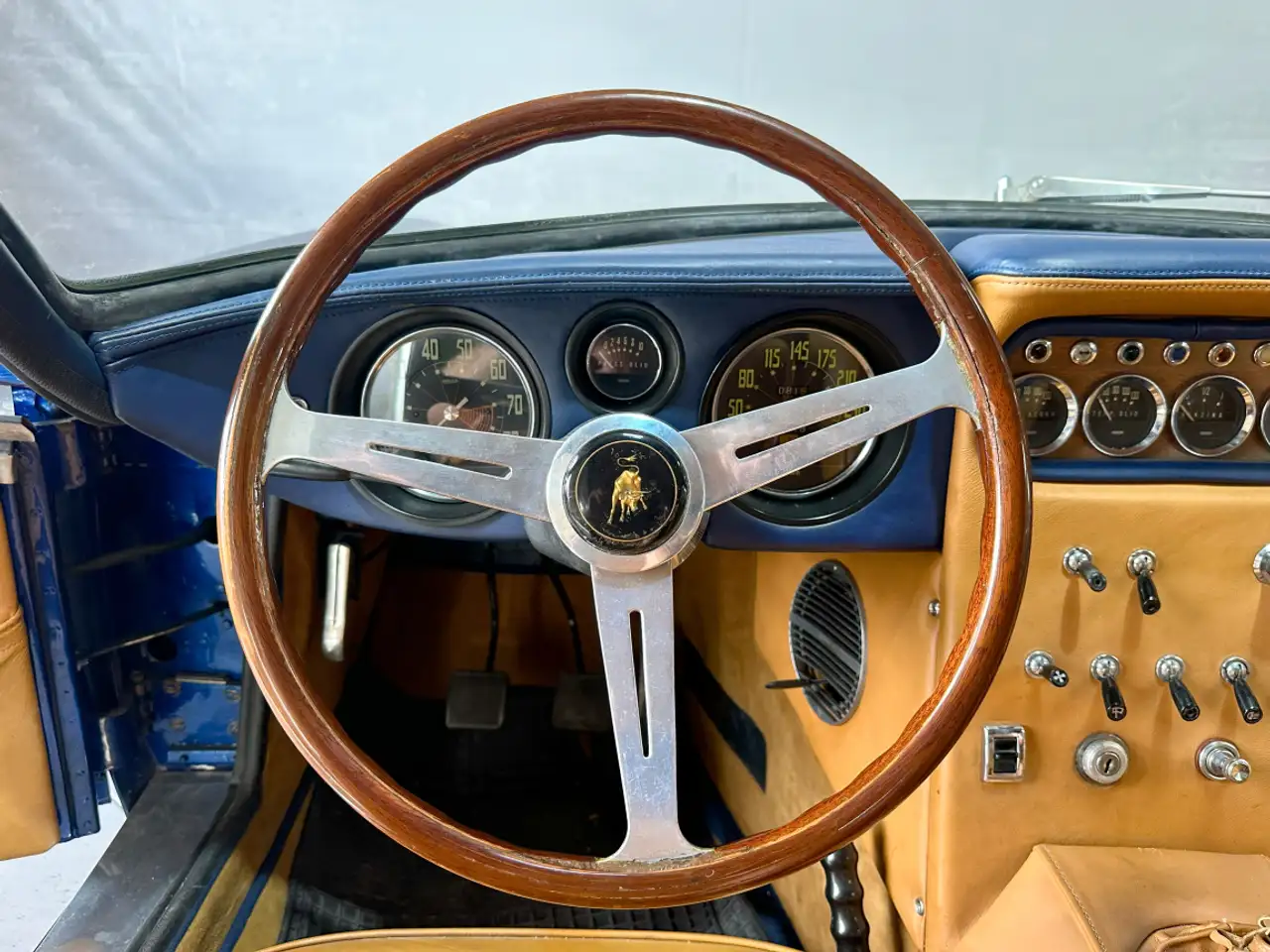 Lamborghini 400 GT 2+2 Superleggera V12 3.9 320ch BVM5, foto 6