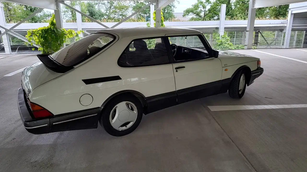 Saab 900 i 16, foto 5