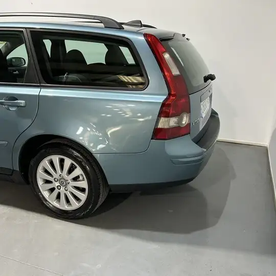 Volvo S40 2.0D Momentum 2007, foto 7