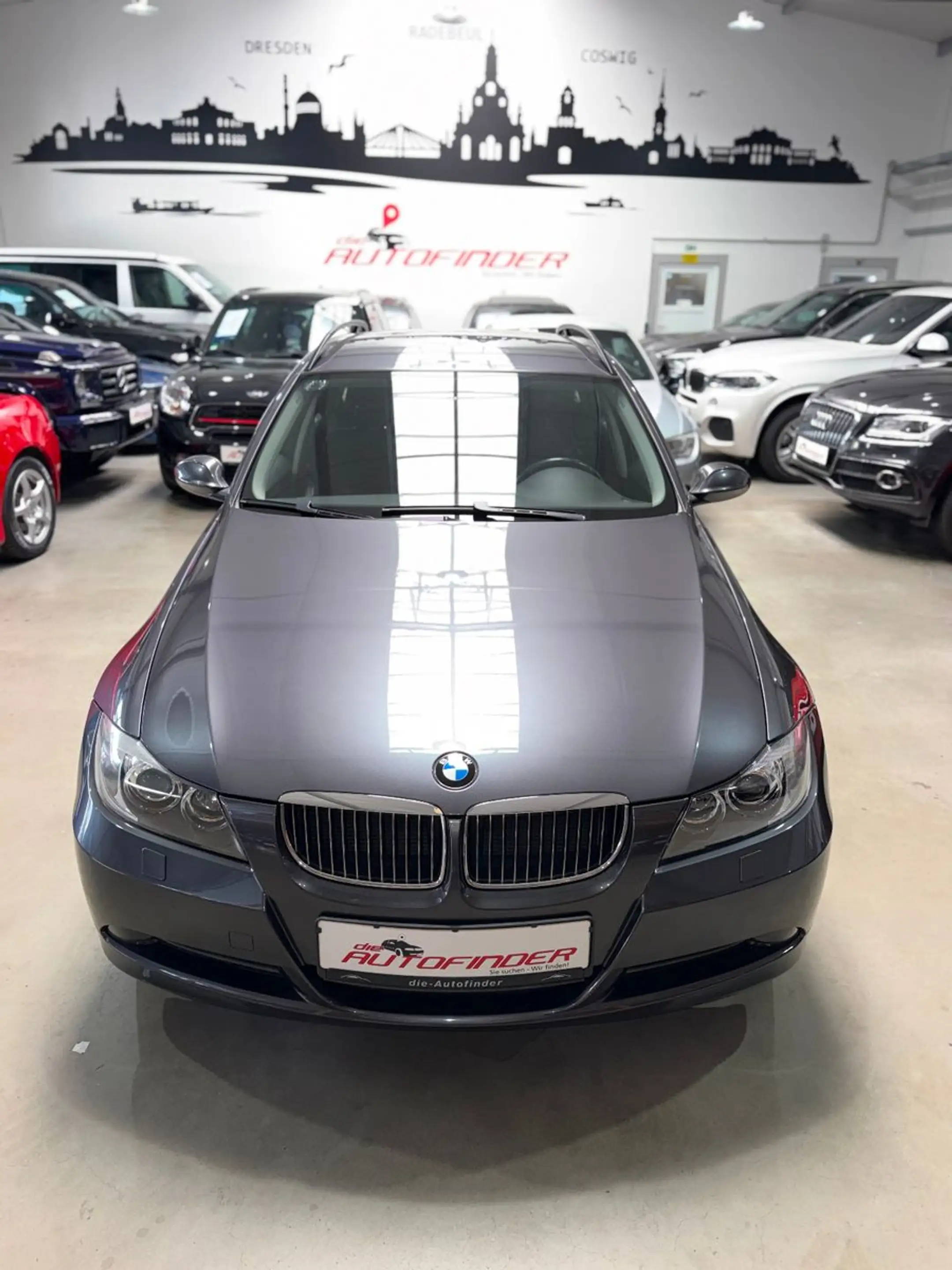 BMW 325 i Touring Xenon,Sitzheizung,PDC,Alu — photo 6