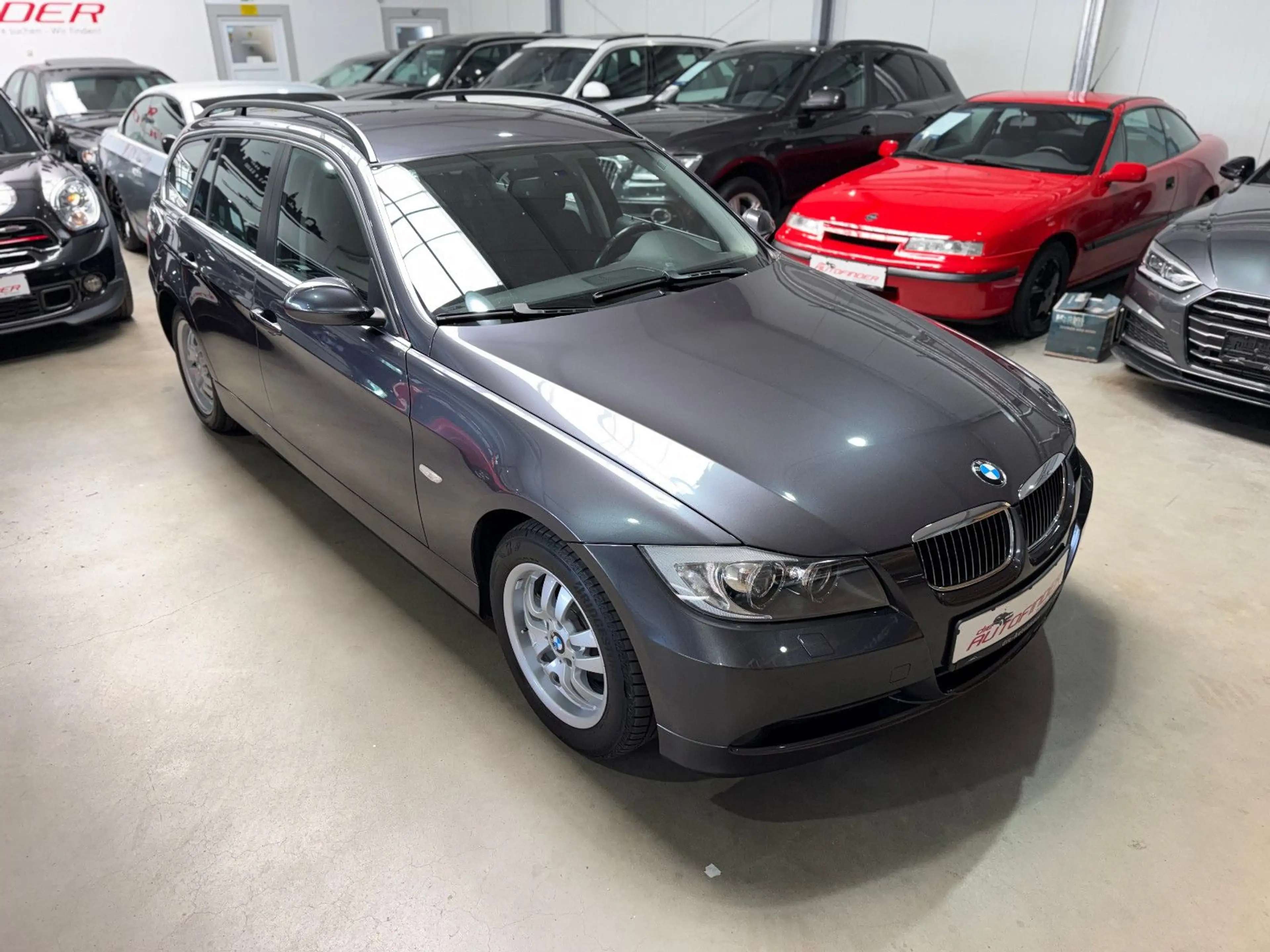 BMW 325 i Touring Xenon,Sitzheizung,PDC,Alu — photo 2