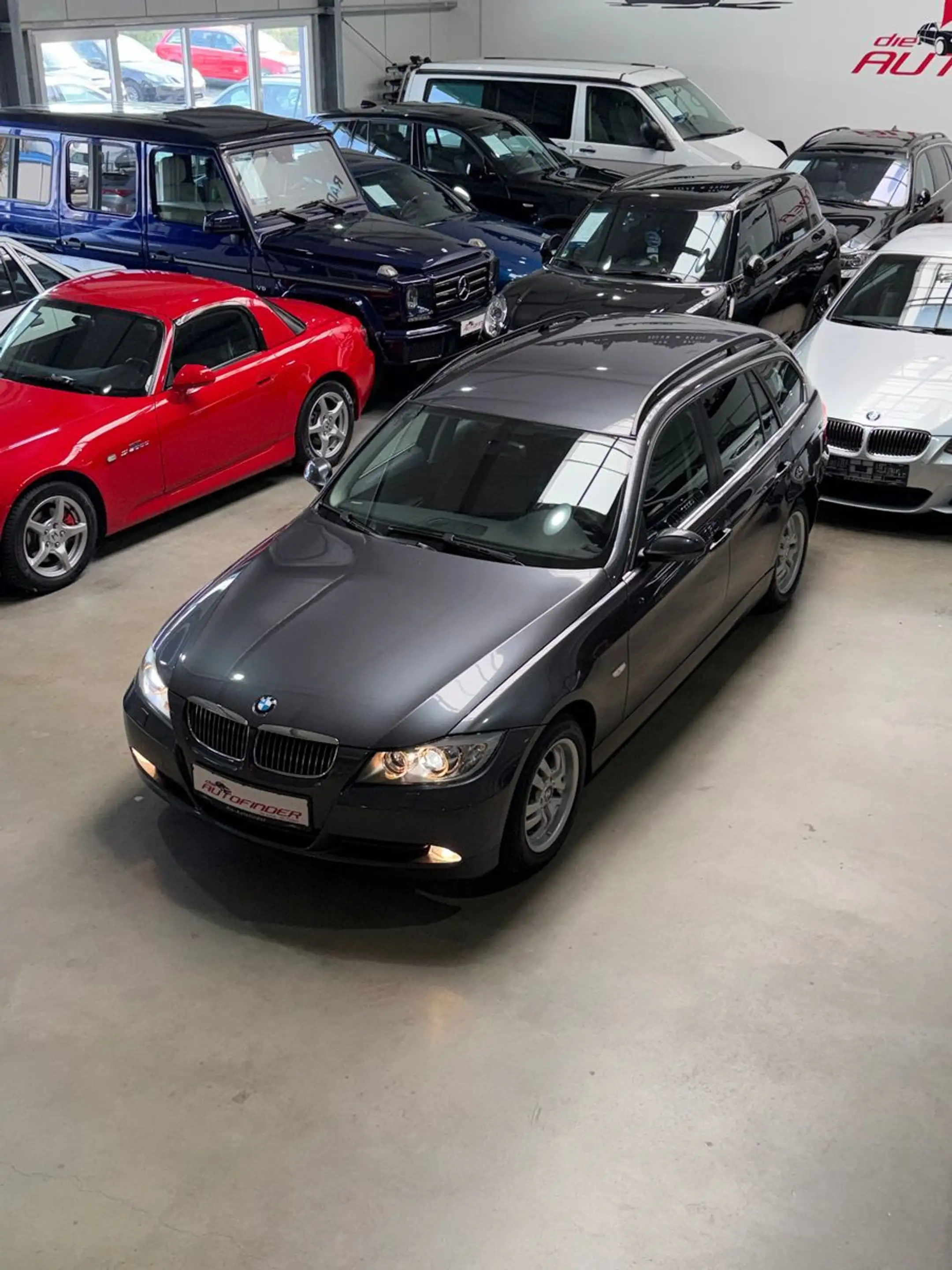 BMW 325 i Touring Xenon,Sitzheizung,PDC,Alu — photo 10