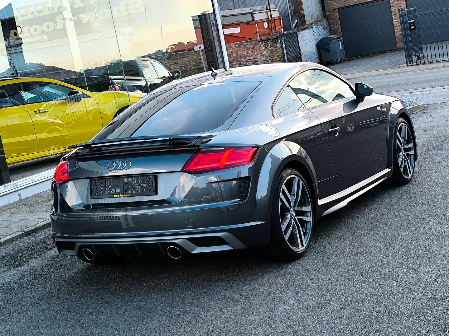 Audi TT TT Coupé 40TFSI S-LINE S-STRONIC CUIR GPS XENON Gris - 2