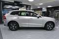 Volvo XC60 B4 (d) mhev AWD Geartronic Momentum Or - thumbnail 3