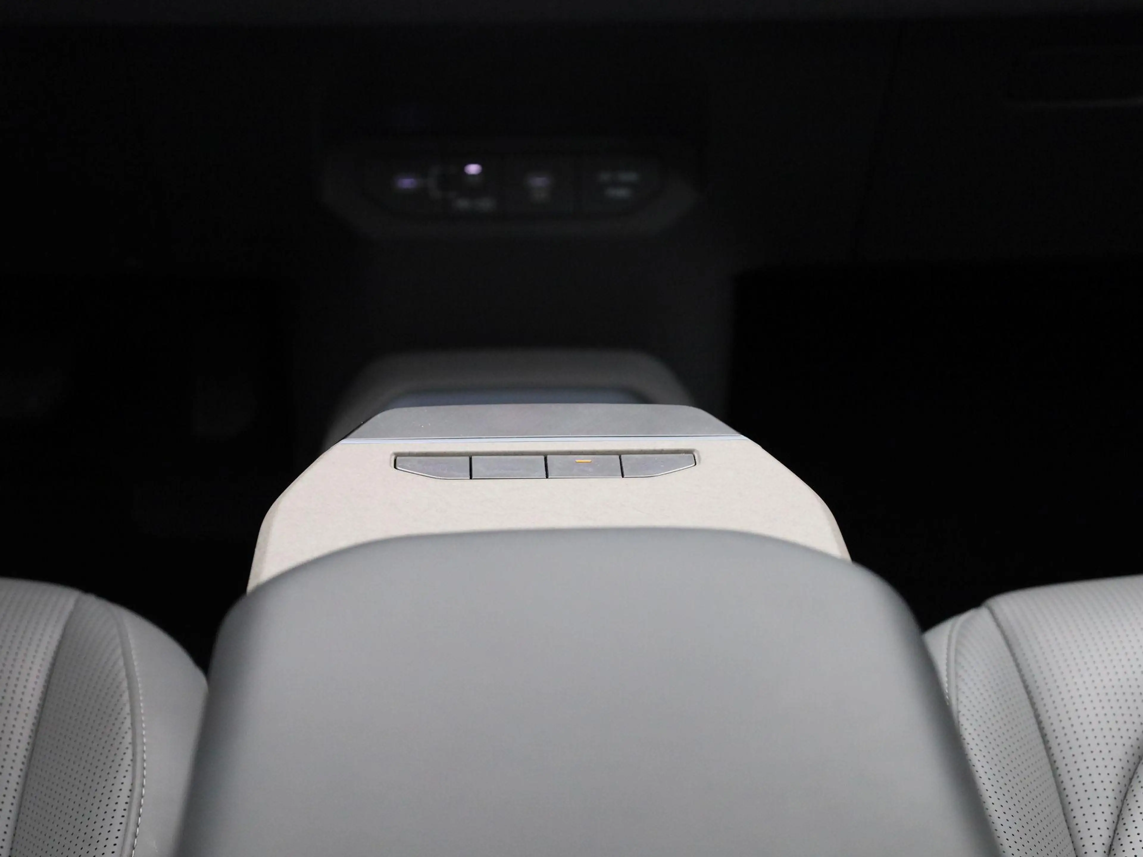 Kia EV3 Plus Advanced 81.4 kWh — photo 10