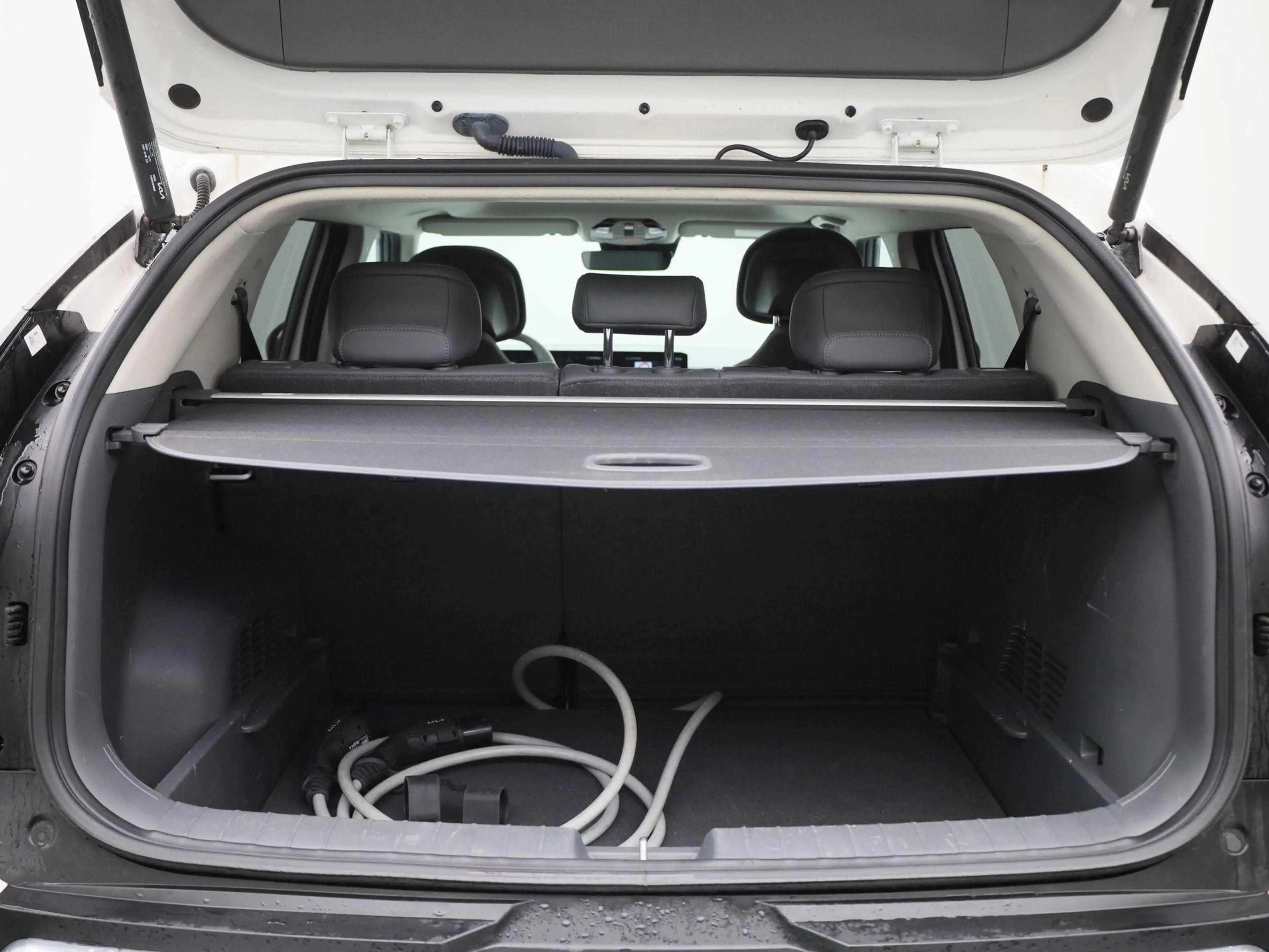 Kia EV3 Plus Advanced 81.4 kWh — photo 14
