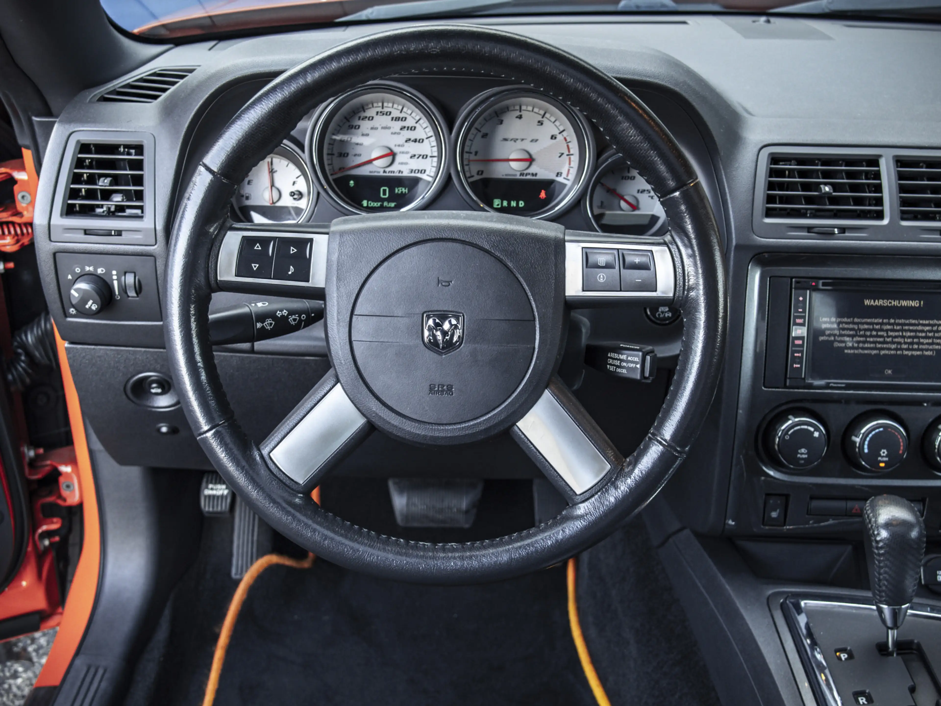 Dodge Challenger | SRT-8 First edition | 6.1L V8 — photo 10