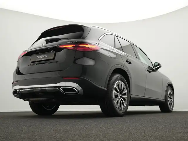 Mercedes-Benz GLC view 11
