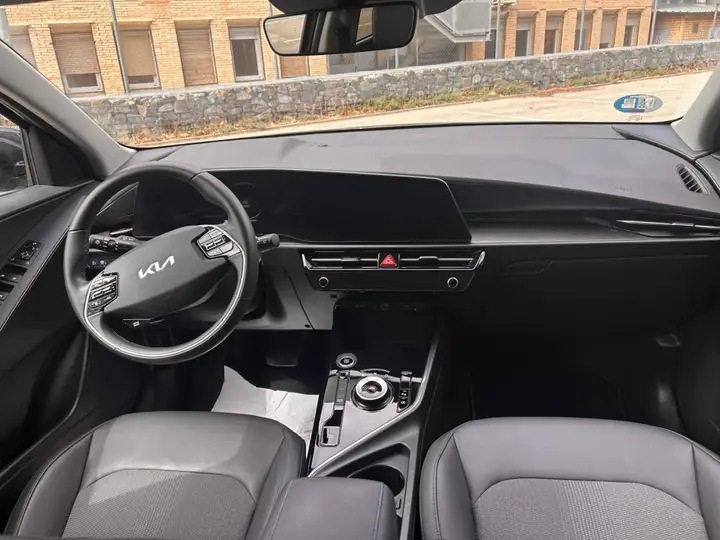 Kia Niro 1.6 HEV Drive 2022, foto 7