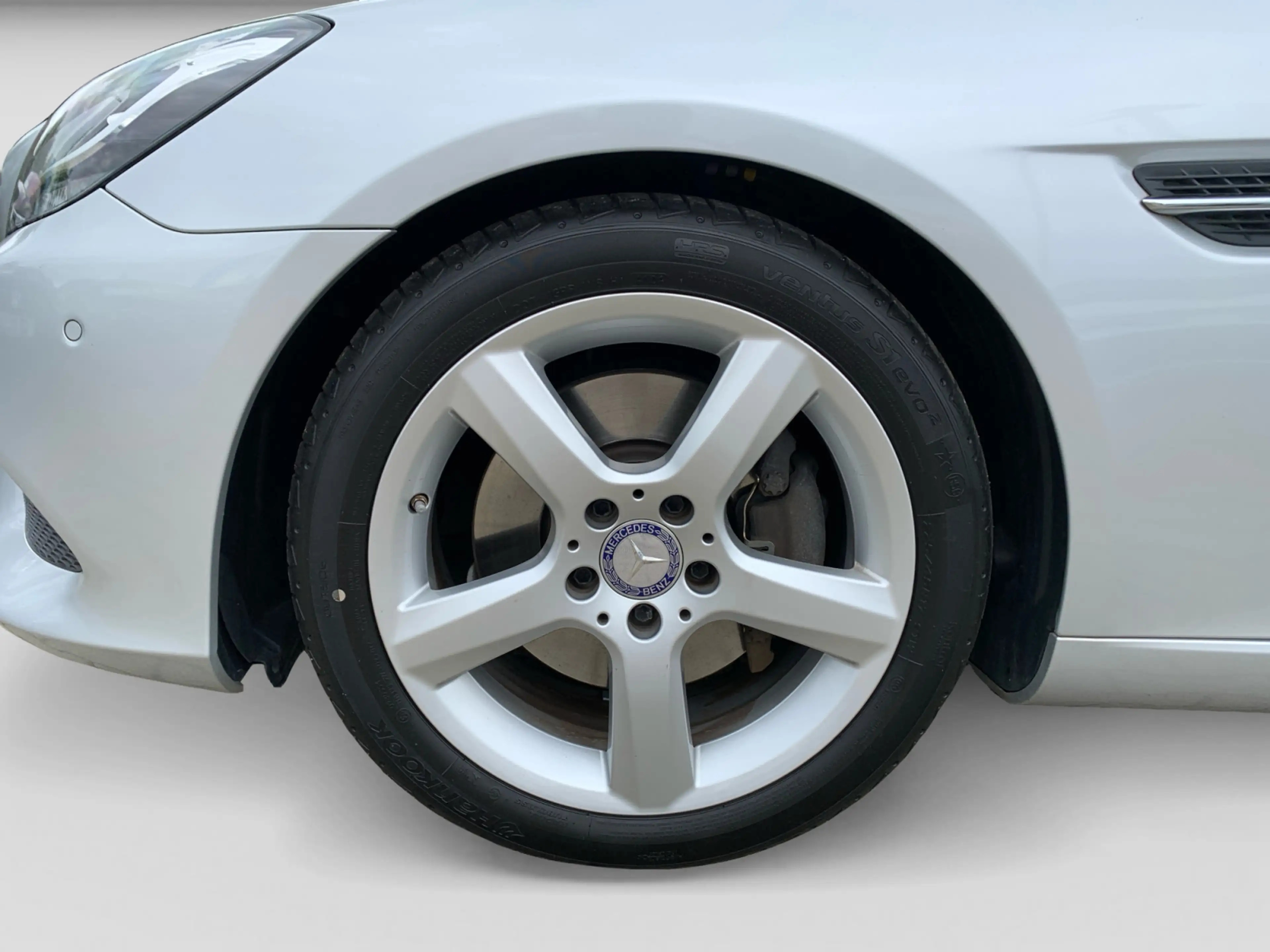 Mercedes-Benz SLC 200 Sitzheizung PDC Navi Klimaautomatik — photo 5