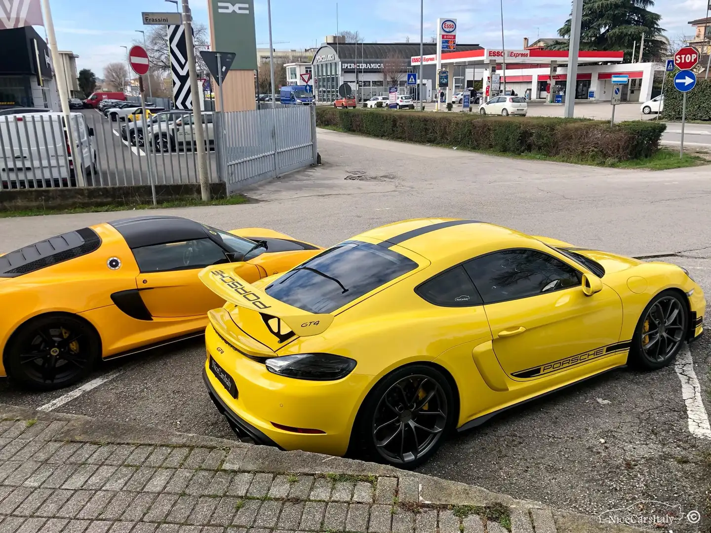 Porsche 718 GT4 4.0 PDK o Manuale IN SEDE Жовтий - 2