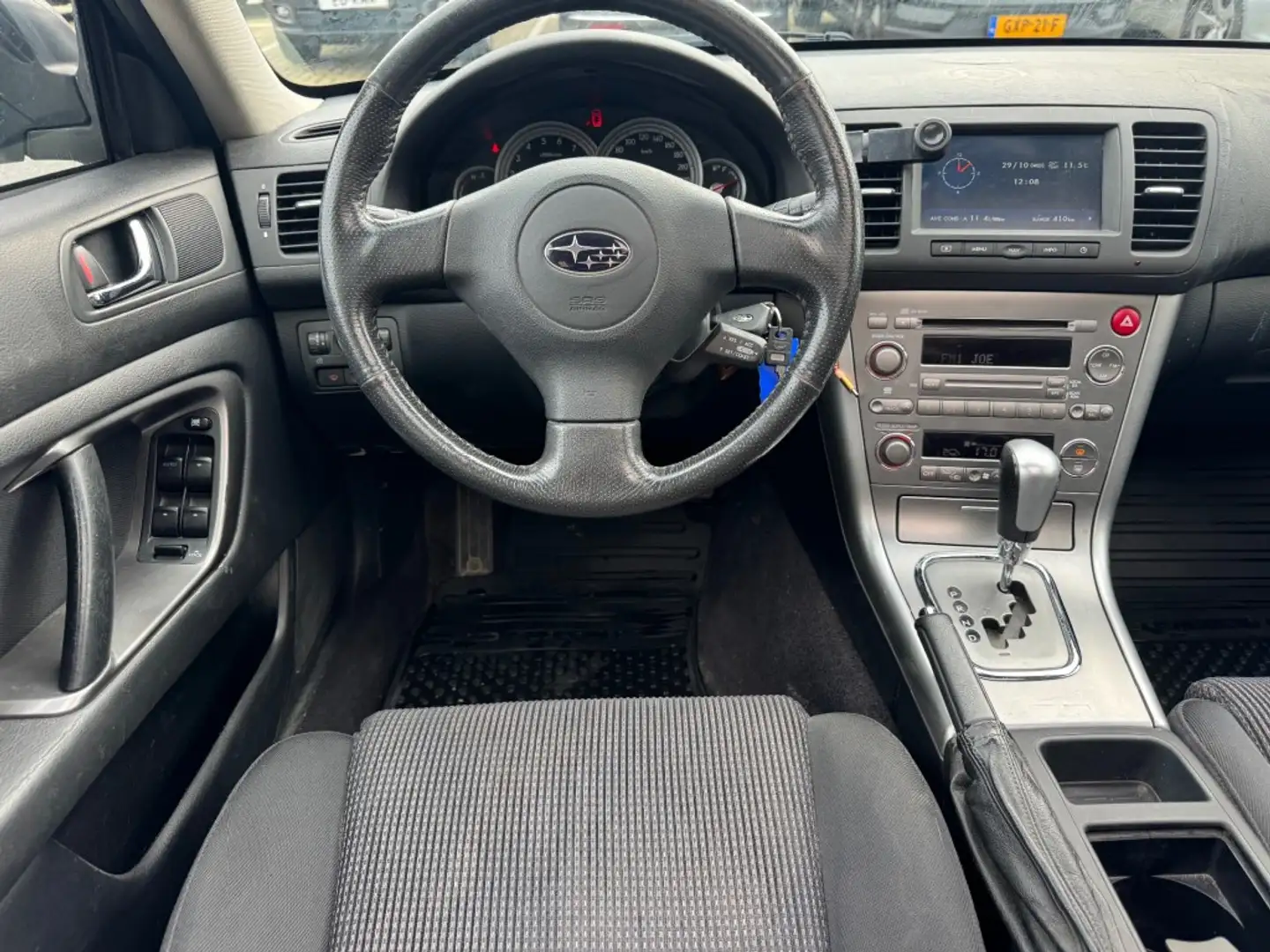 Subaru OUTBACK 2.5i Comfort CLIMA PANIRAMA RIJDT GOED NAP APK 10- Grau - 2