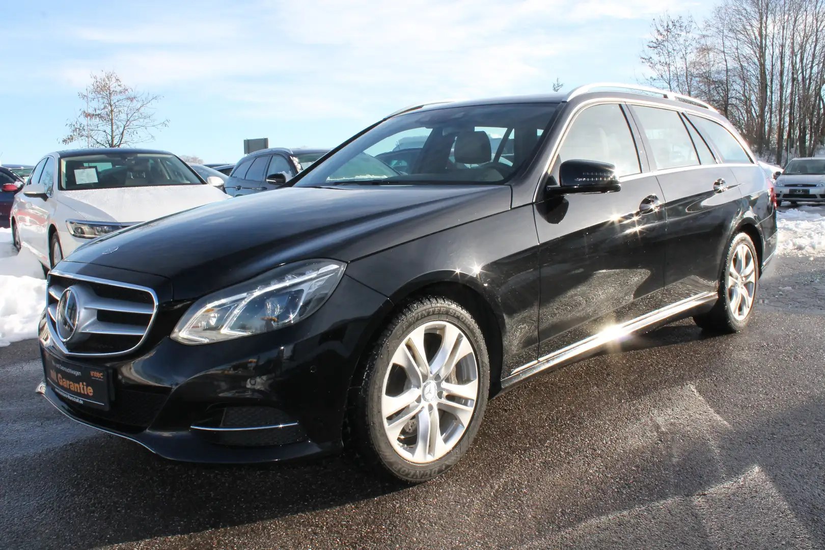 Mercedes-Benz E 400 LEDER NAVI XENON EL.GSHD IM AUFTRAG Noir - 1