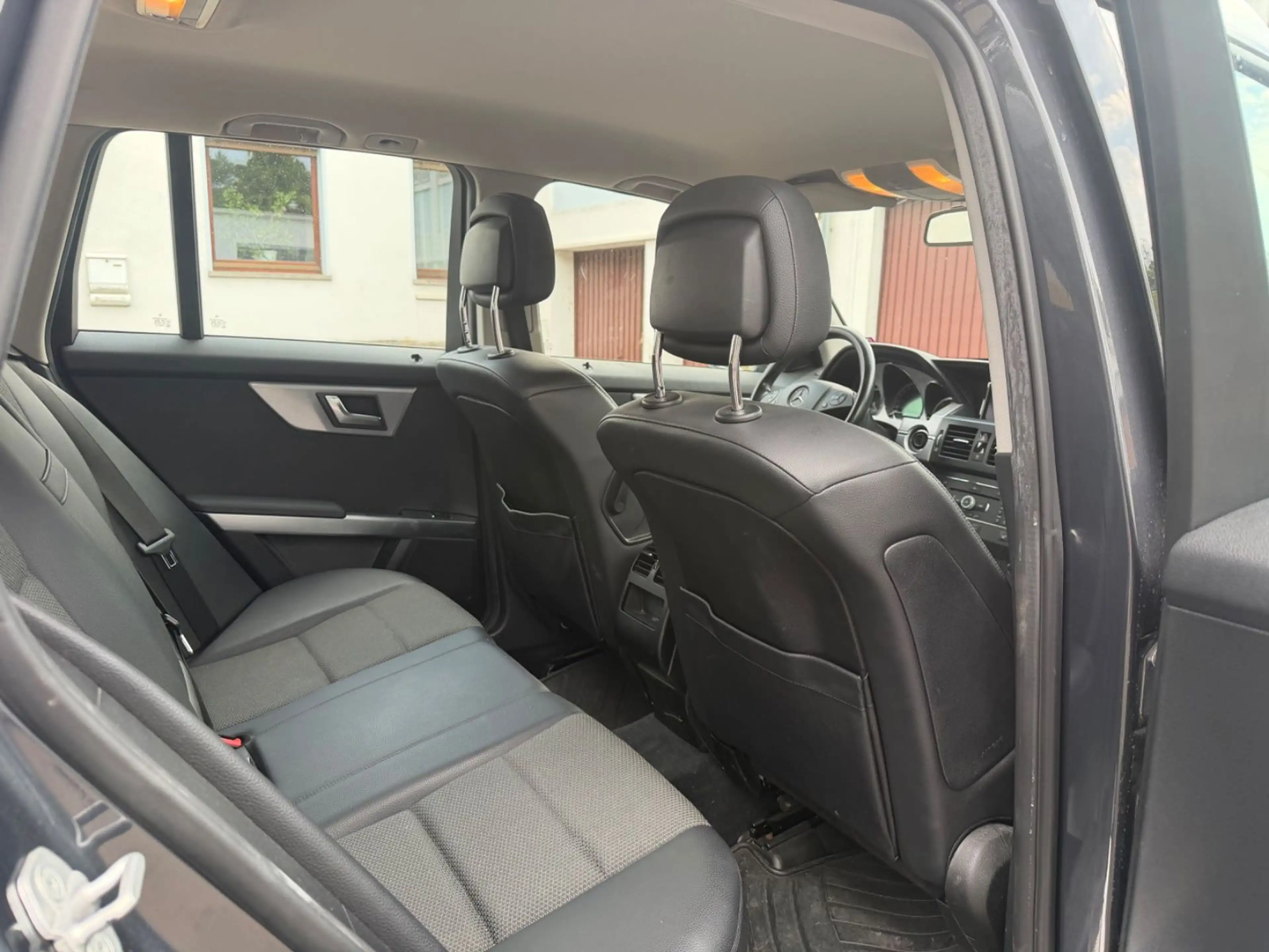 Mercedes-Benz GLK 220 BE 4MATIC 7G NAVI + SHZ +TEMP — photo 13