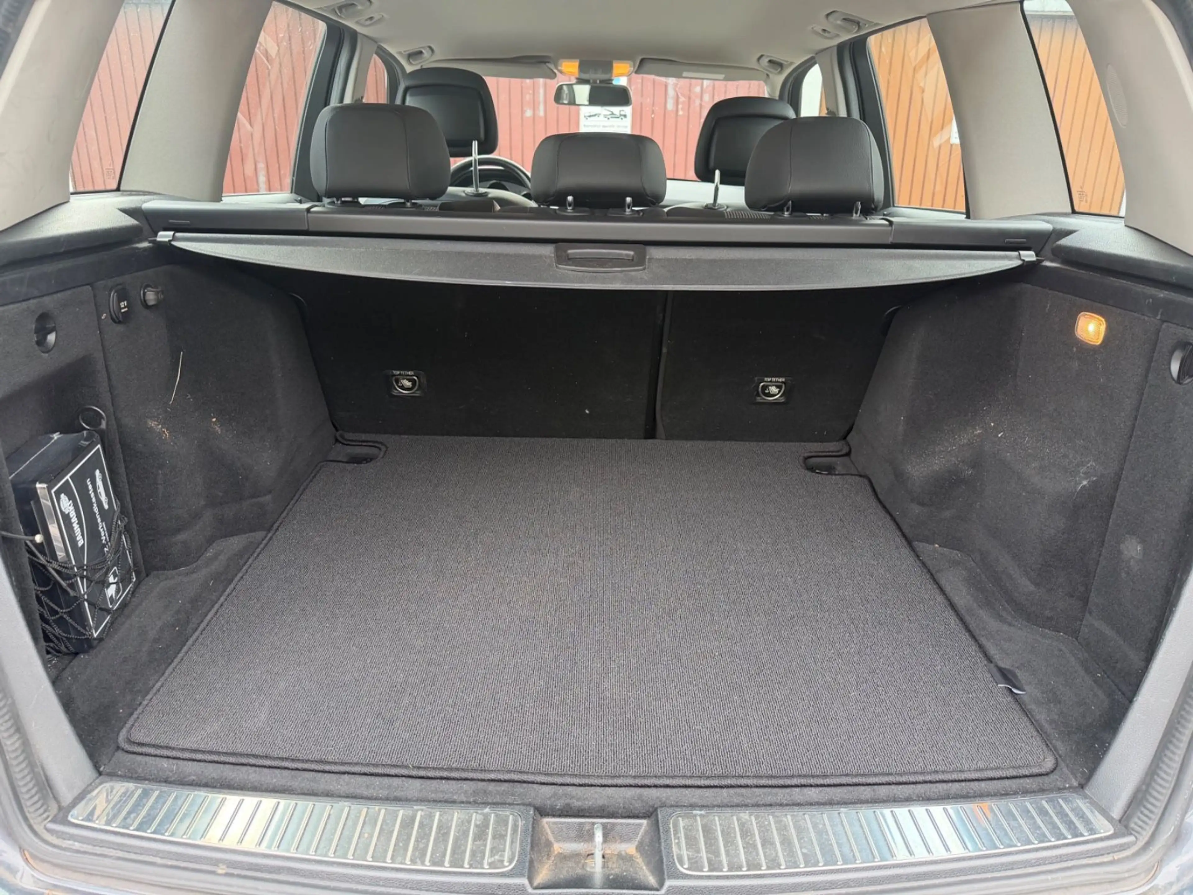 Mercedes-Benz GLK 220 BE 4MATIC 7G NAVI + SHZ +TEMP — photo 11