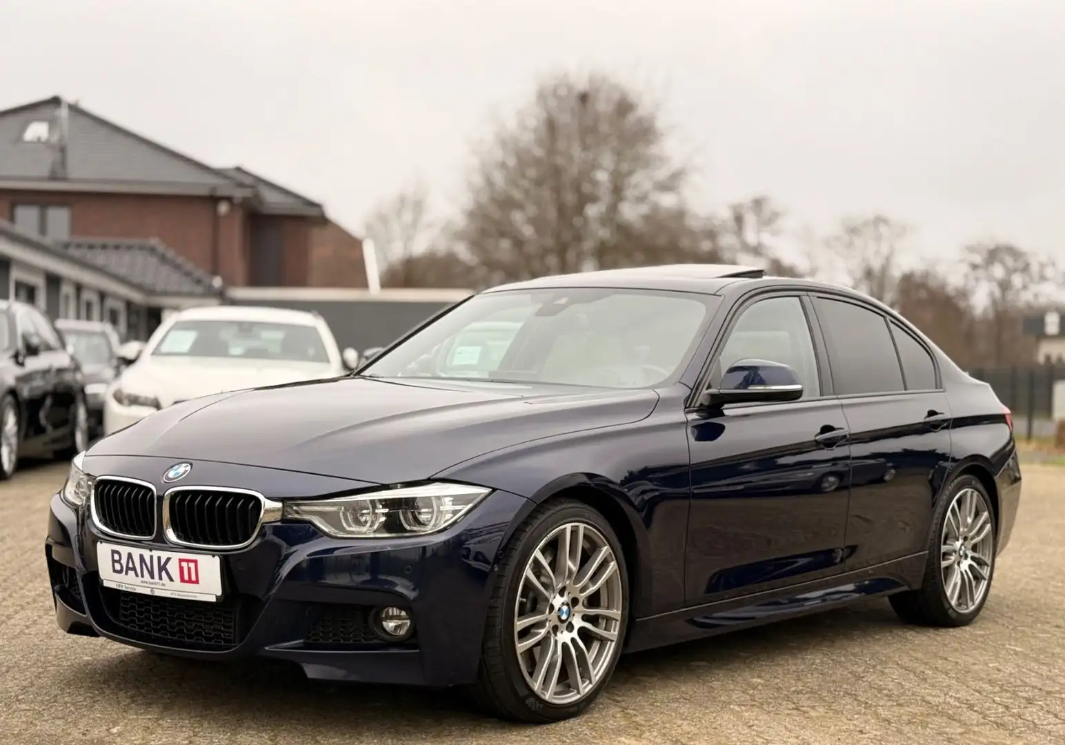 BMW 325 d F30 Aut.M-Sport HUD H/K Keyless&Go Navi Pro Blau - 1