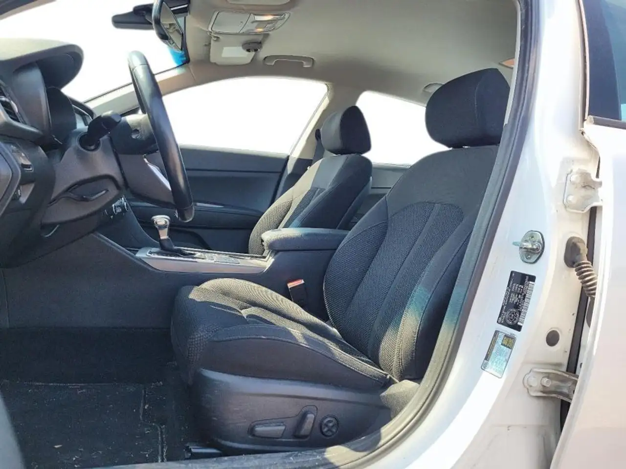 Kia Optima снимка Kia Optima
