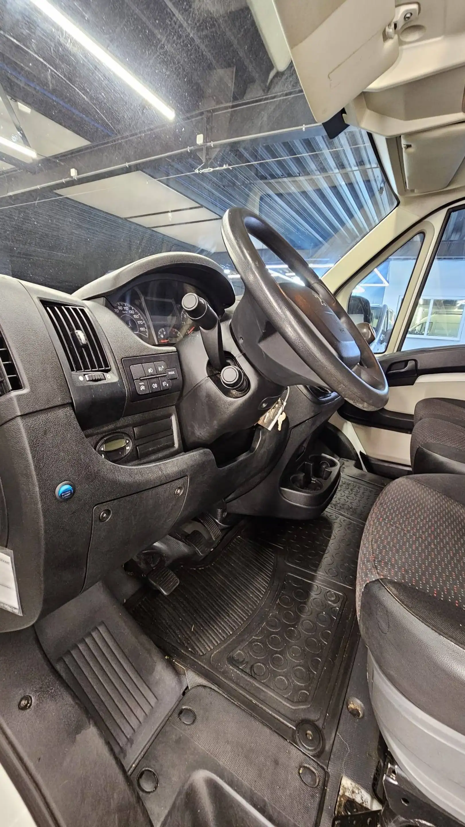 Peugeot Boxer 2.0d BlueHDi bj2019 eur6 152806km — photo 14