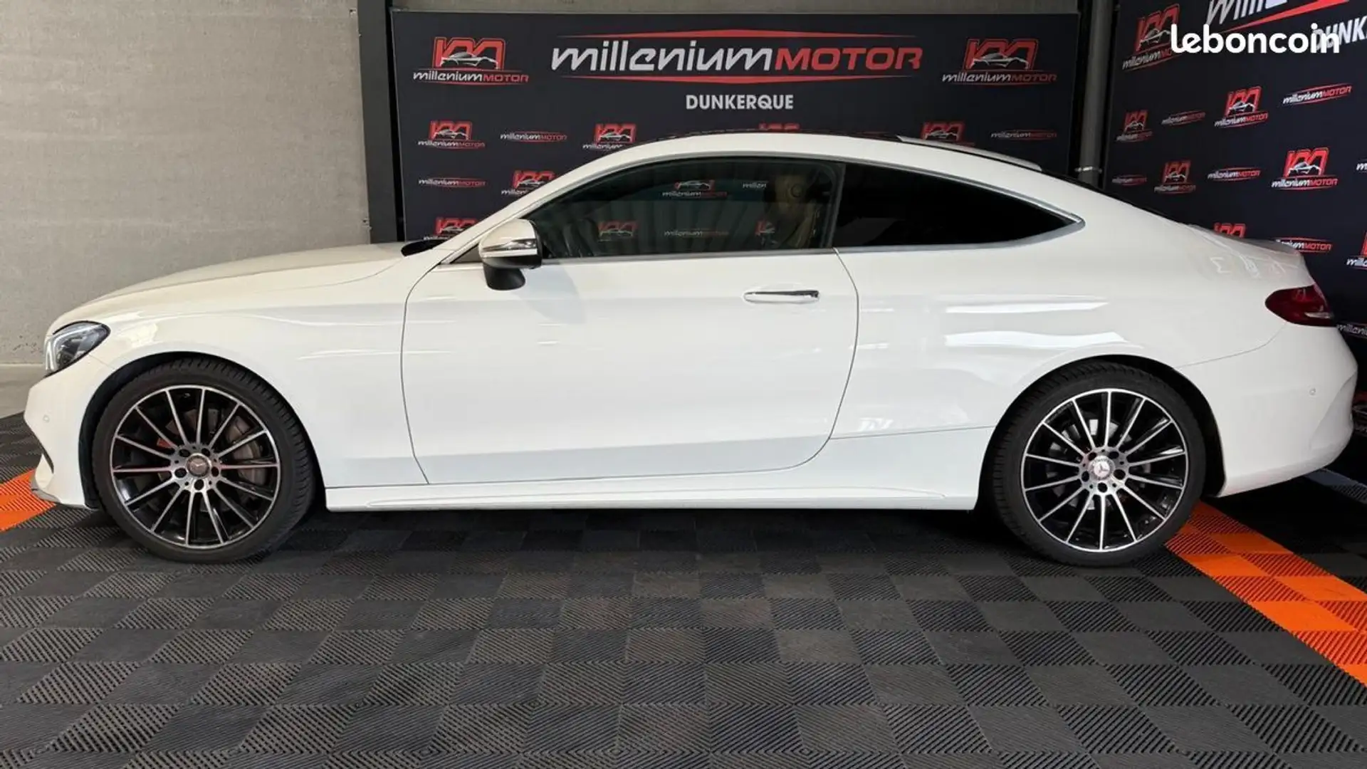 Mercedes-Benz C 250 MERCEDES SPORTLINE 250 d 204 CV BVA 9G-Tronic GARA Blanc - 2