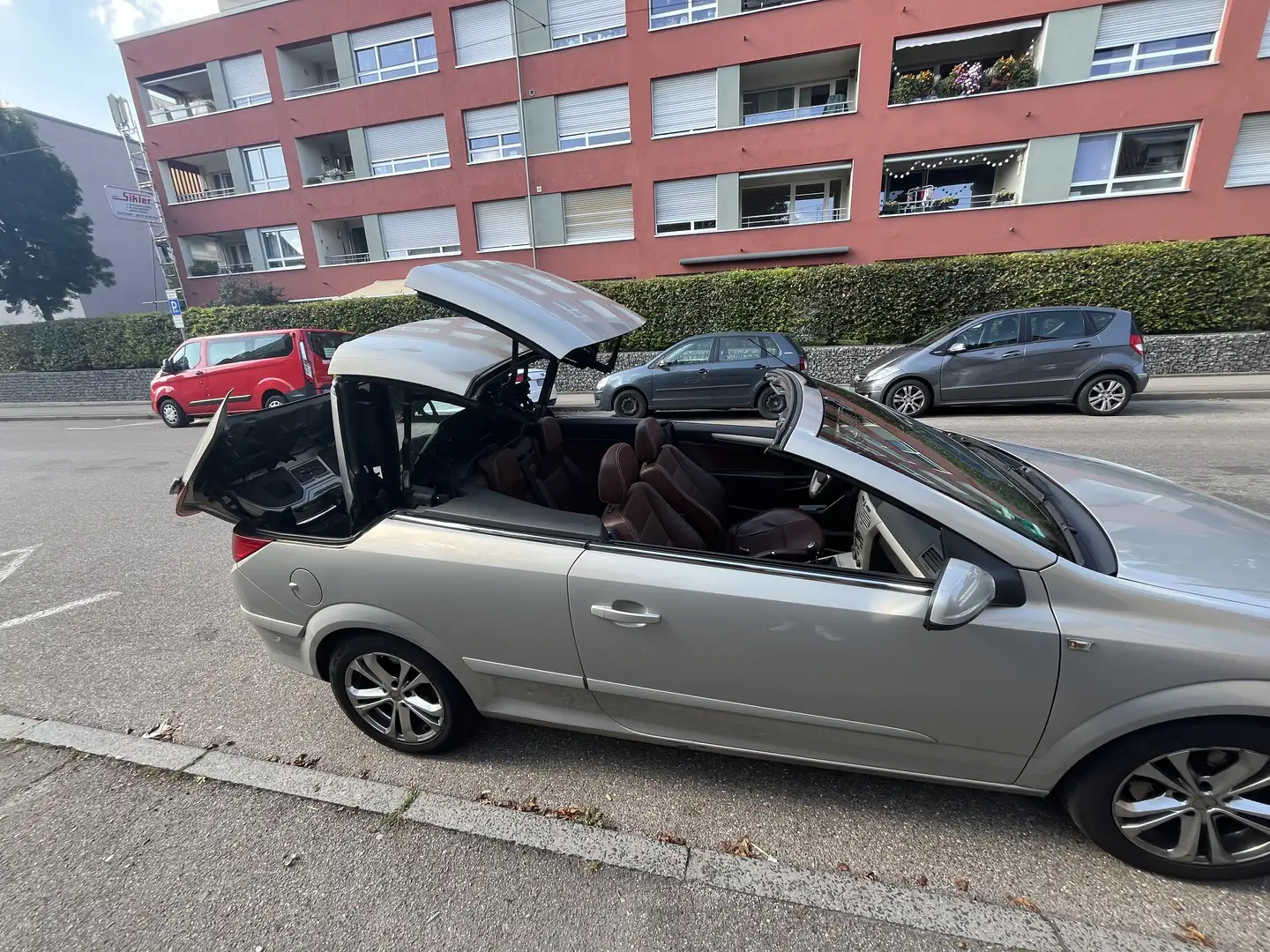 Opel Astra Twin Top 1.6 Edition - 2