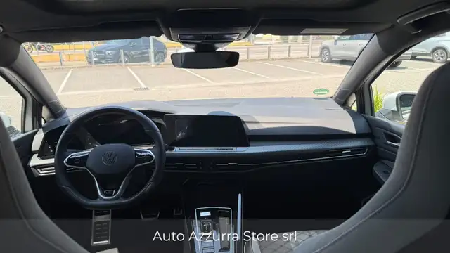 Volkswagen Golf view 11
