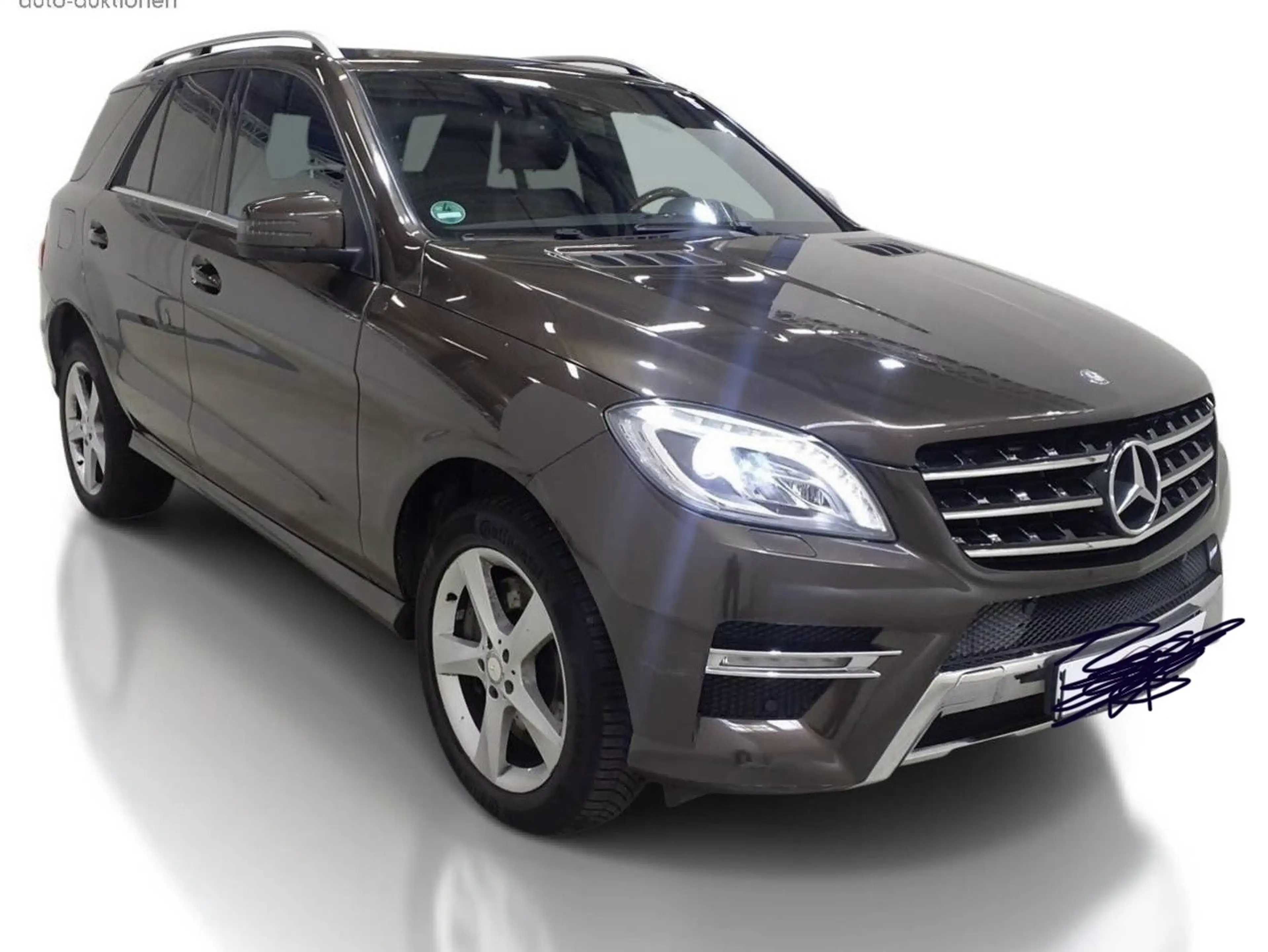 Mercedes-Benz ML 350 ML 350 4MATIC (BlueEFFICIENCY) 7G-TRONIC — photo 2