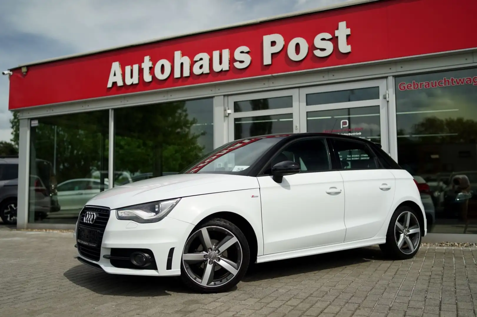 Audi A1 Sportback S-Line Xenon Sitzheizung Bluetooth Weiß - 1
