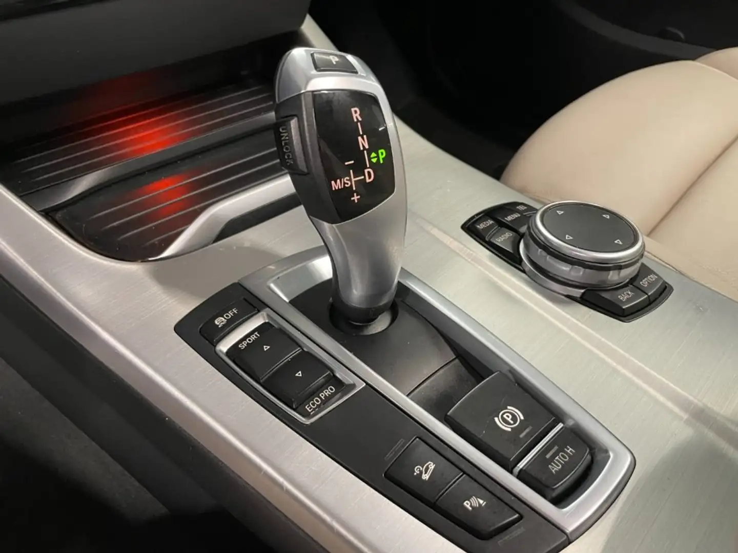 BMW X4 2.0 D X-Drive 190 CV M-Sport OPERATORE DEL SETTORE Rosso - 2