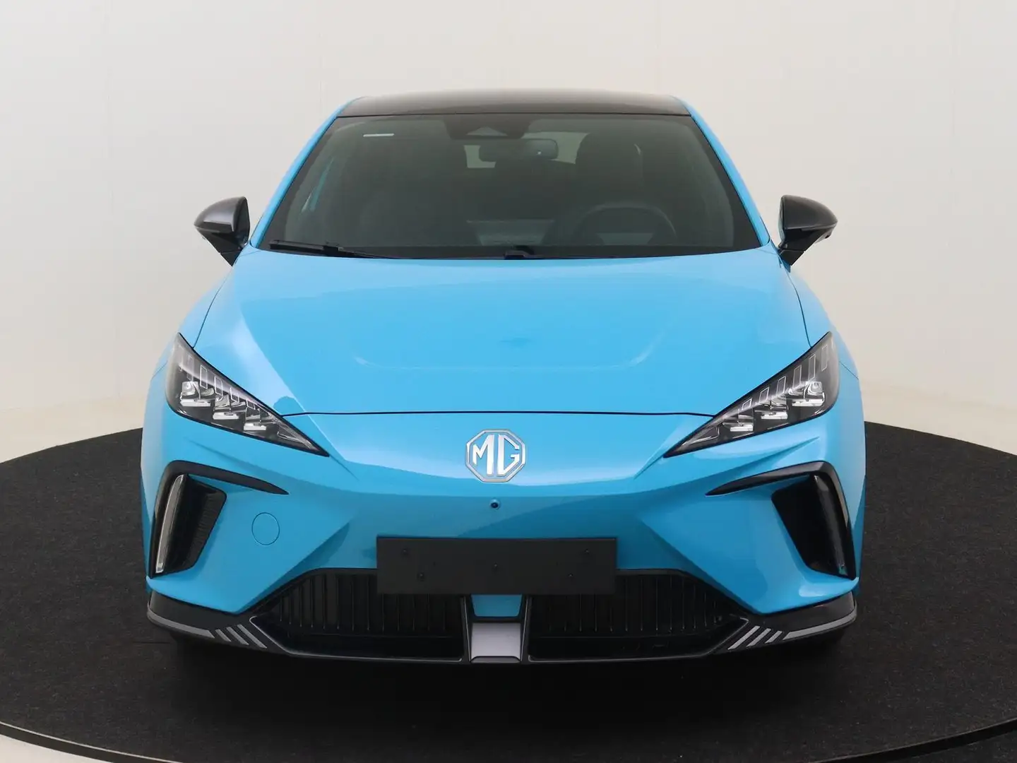 MG MG4 EV 64 kWh XPower Allrad Albastru - 2