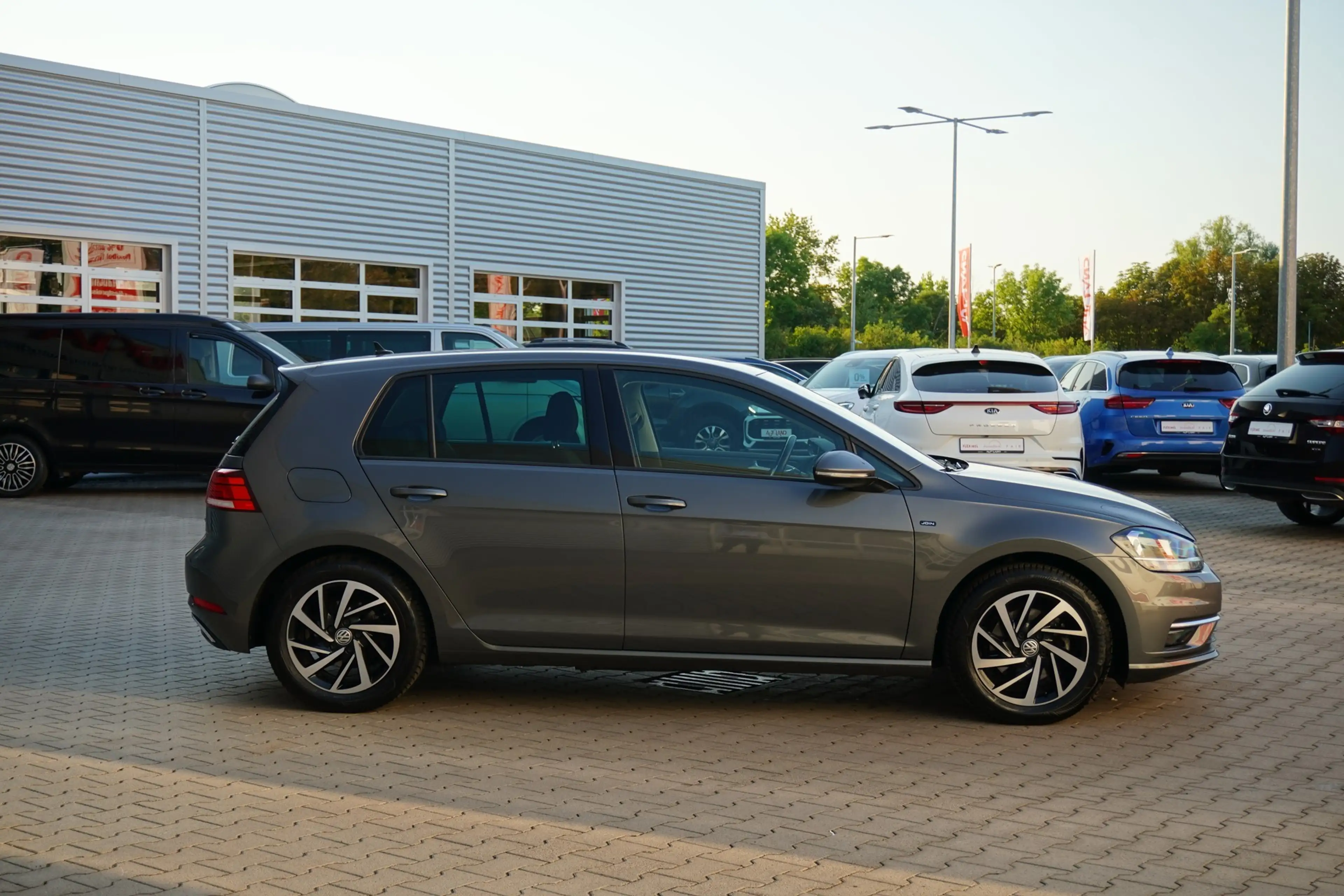Volkswagen Golf VII 1.5 16V TSI Comfortline ACC Sitzheizung P — photo 4
