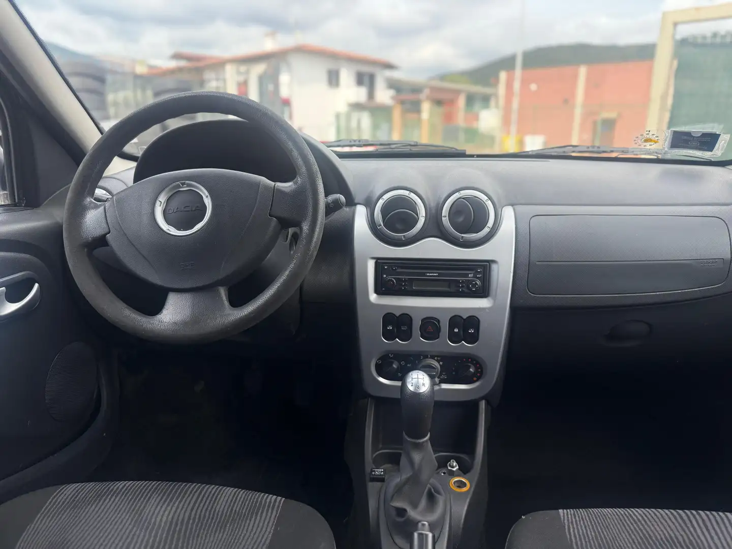 Dacia Sandero 1.4 8v Ambiance Gpl - 1