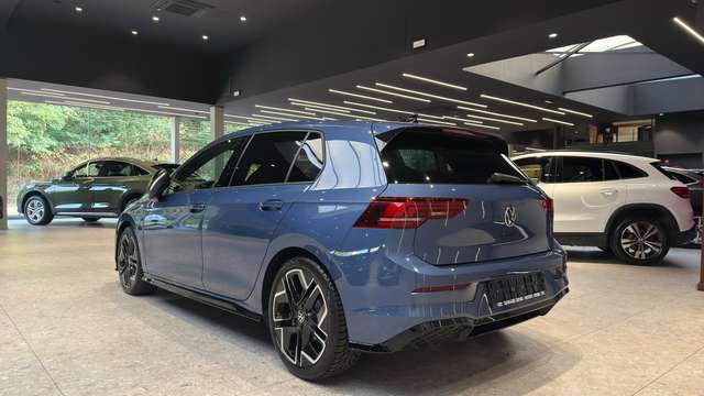 Volkswagen Golf — photo 8