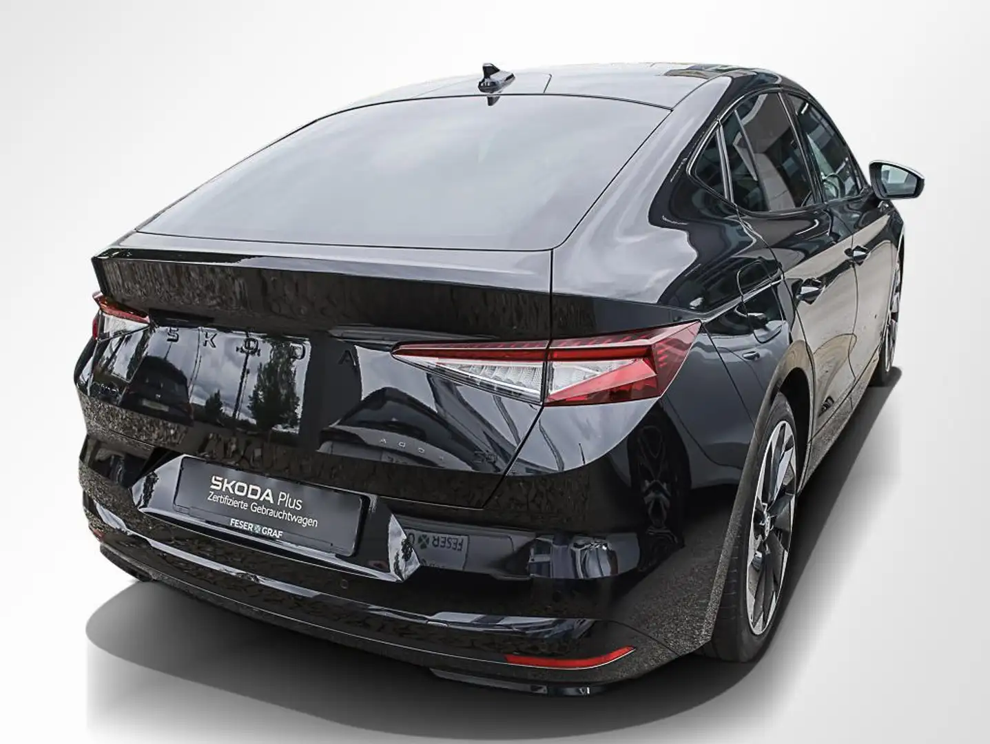 Skoda Enyaq Coupé 60 Sportline AHK Matrix Pano RüKa Schwarz - 2