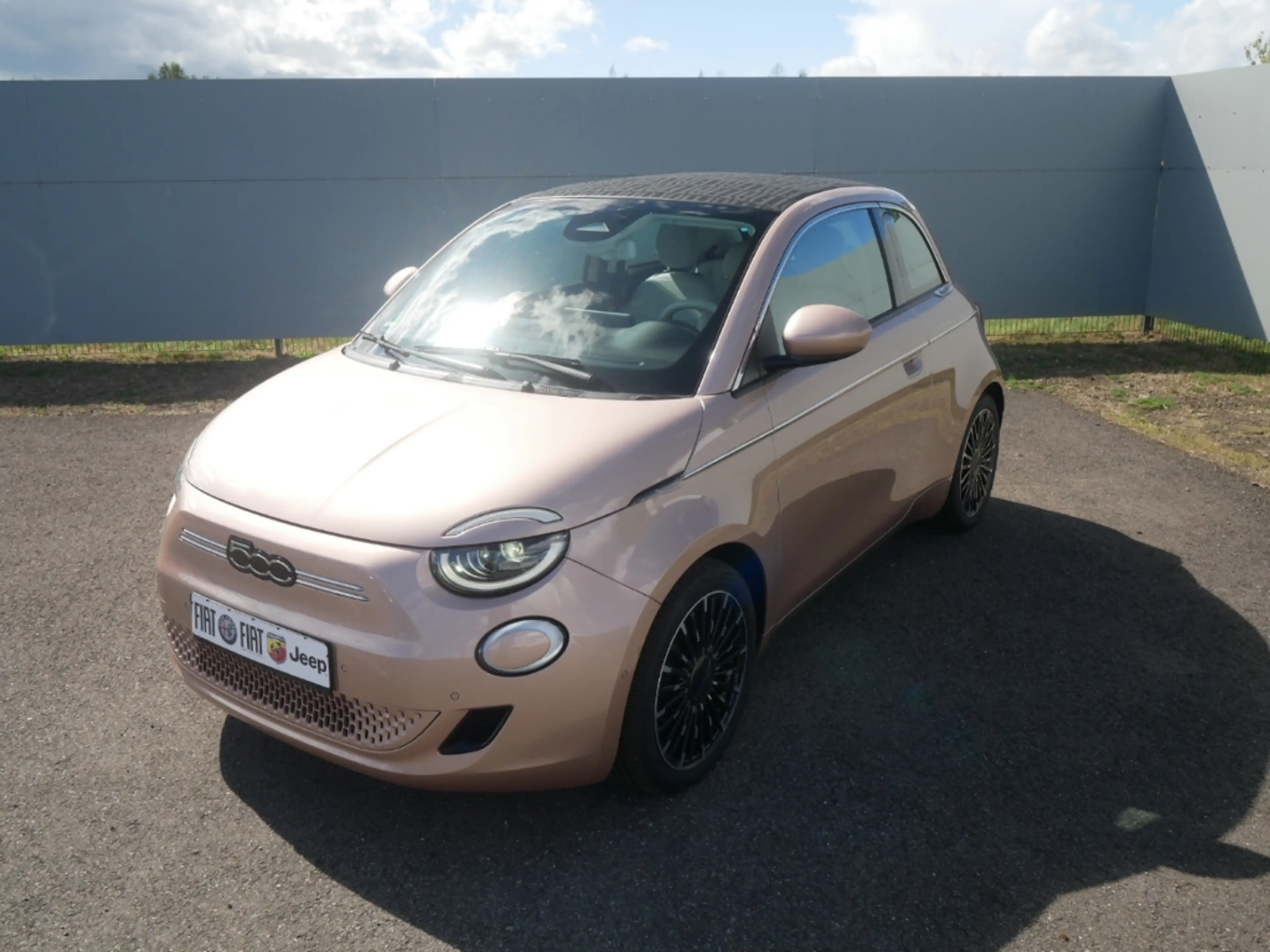 Fiat 500e BY BOCELLI AT 42 Kwh 118PS LED NAVI WINTER — photo 7